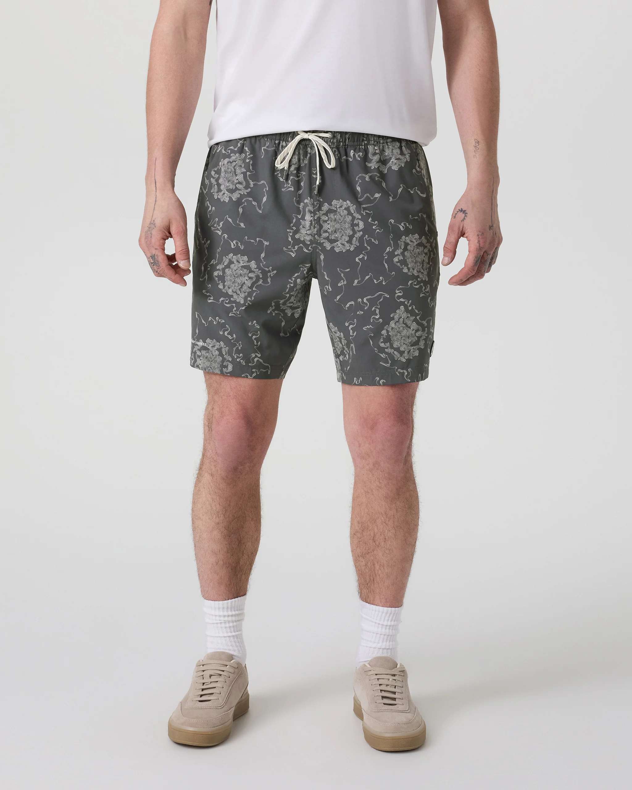 Kore Short Lined 7" Vuori x Kelsey Brookes