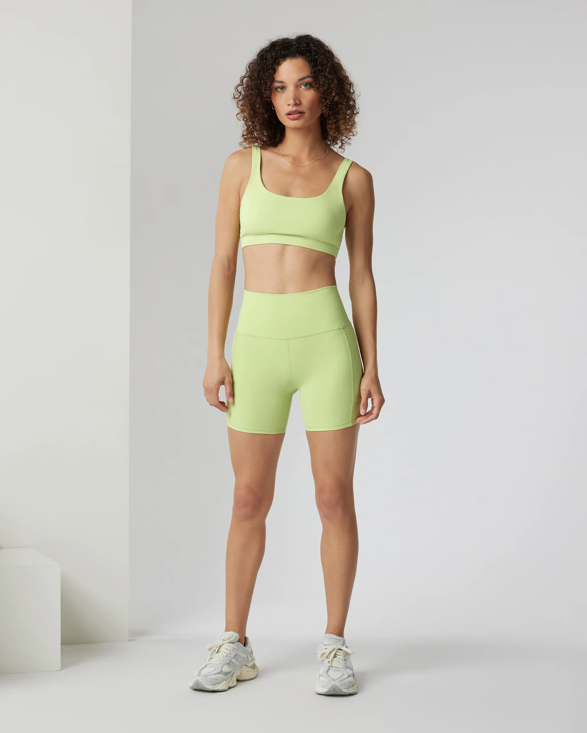 Studio Pocket Short