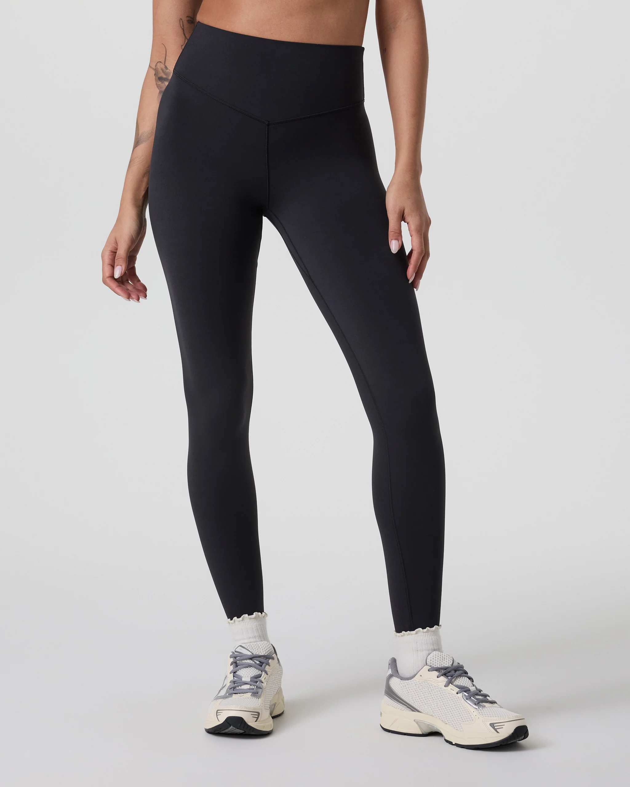 Vuori AllTheForm Legging- Short