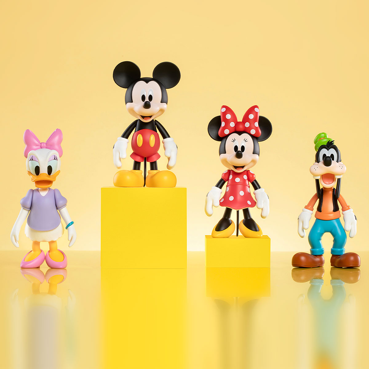 Disney Trendy Figure (Mickey&Minnie&Daisy&Goofy)