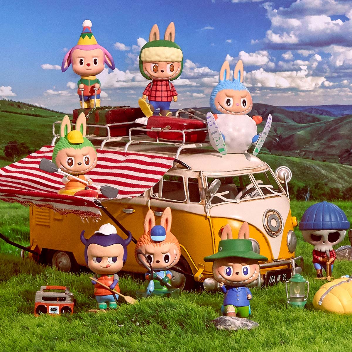 THE MONSTERS Camping Series