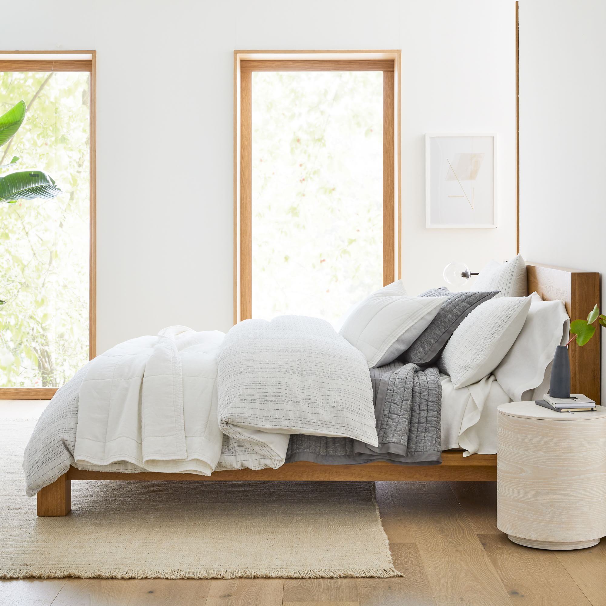 Space-Dyed Clipped Gauze Duvet Cover & Shams