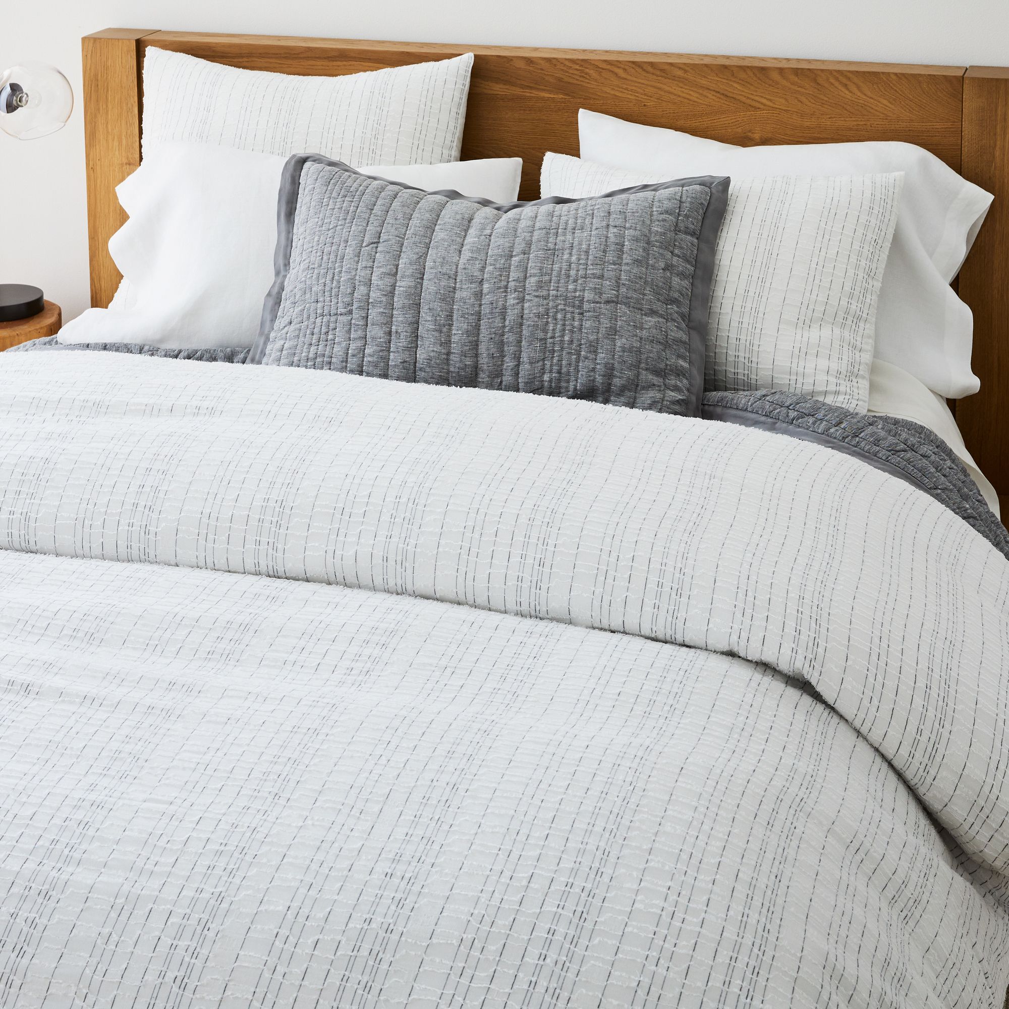 Space-Dyed Clipped Gauze Duvet Cover & Shams