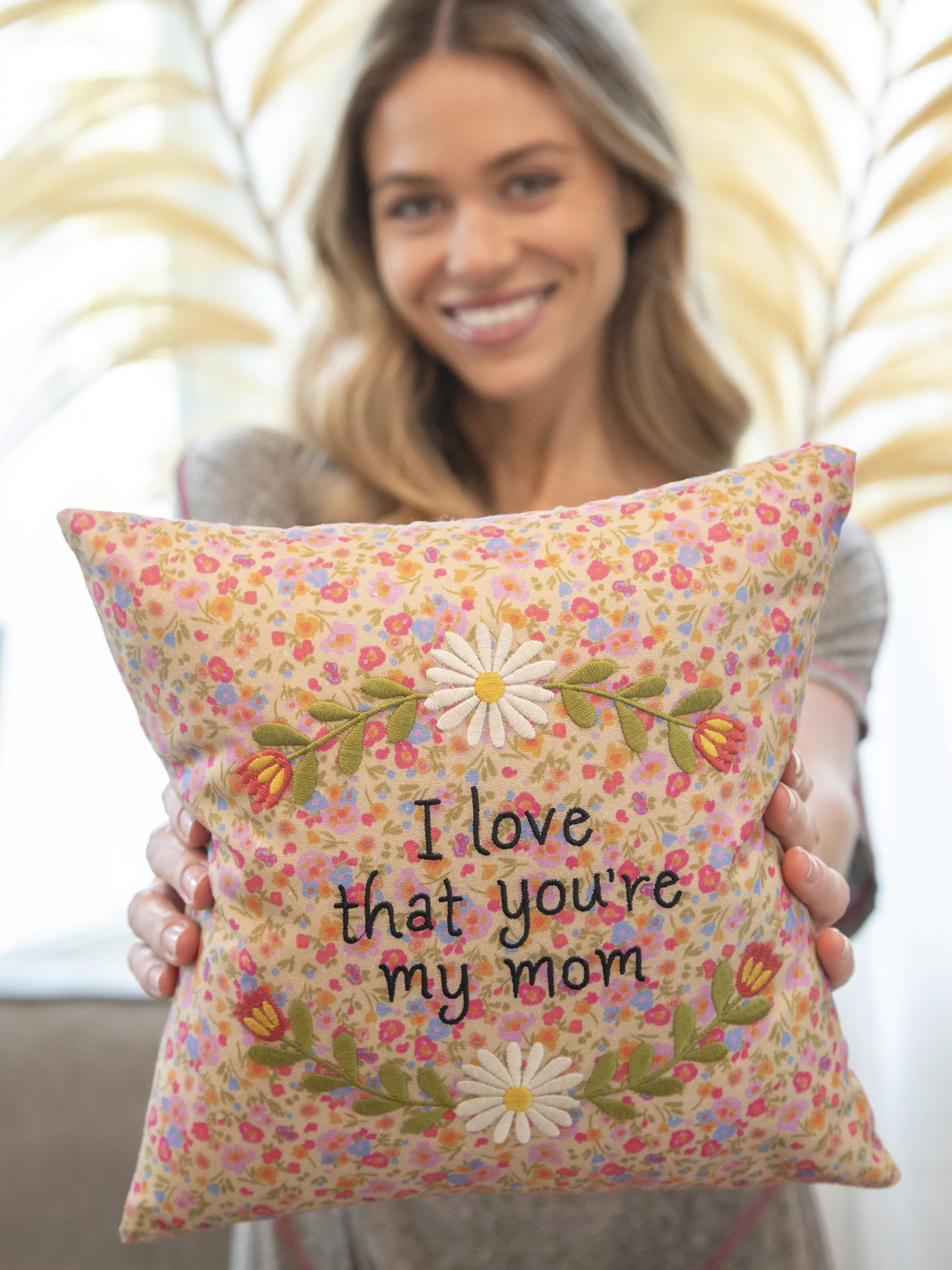 Embroidered Giving Pillow - Mom