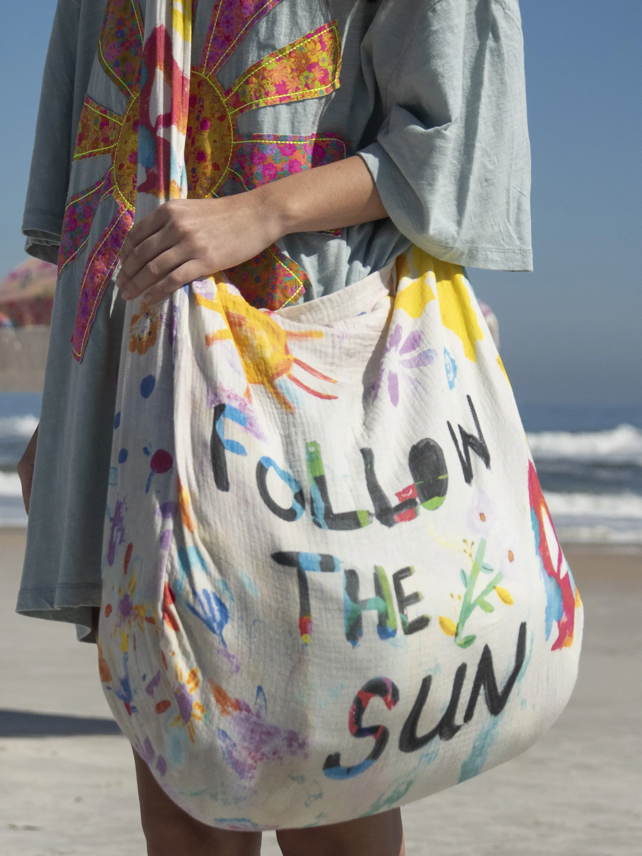 Gauze Oversized Sling Tote - White Follow the Sun