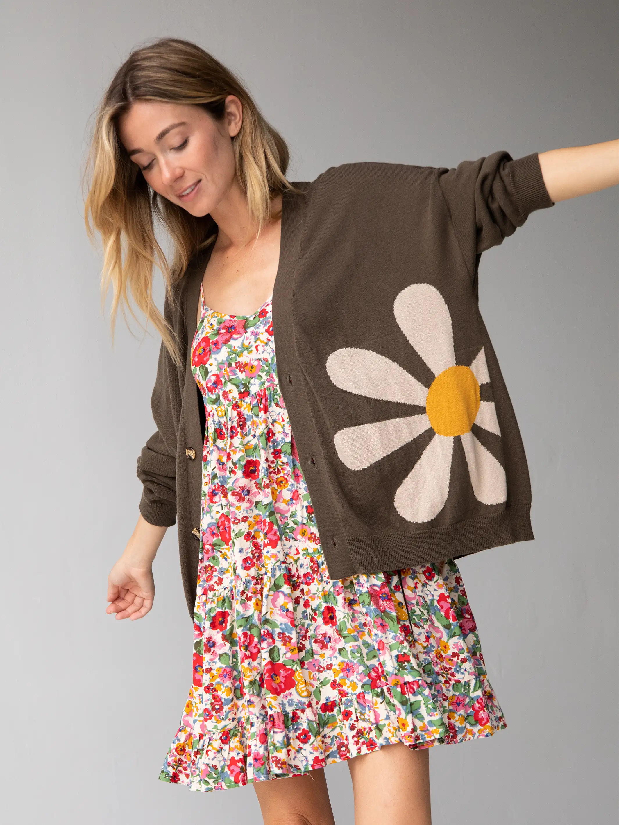 Live Happy Cardigan Sweater - Olive Daisy