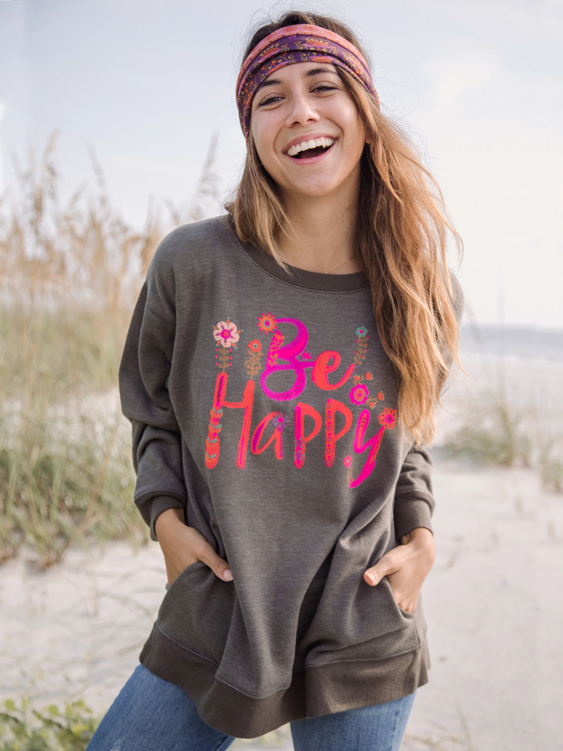 Comfy Pocket Sweatshirt - Be Happy