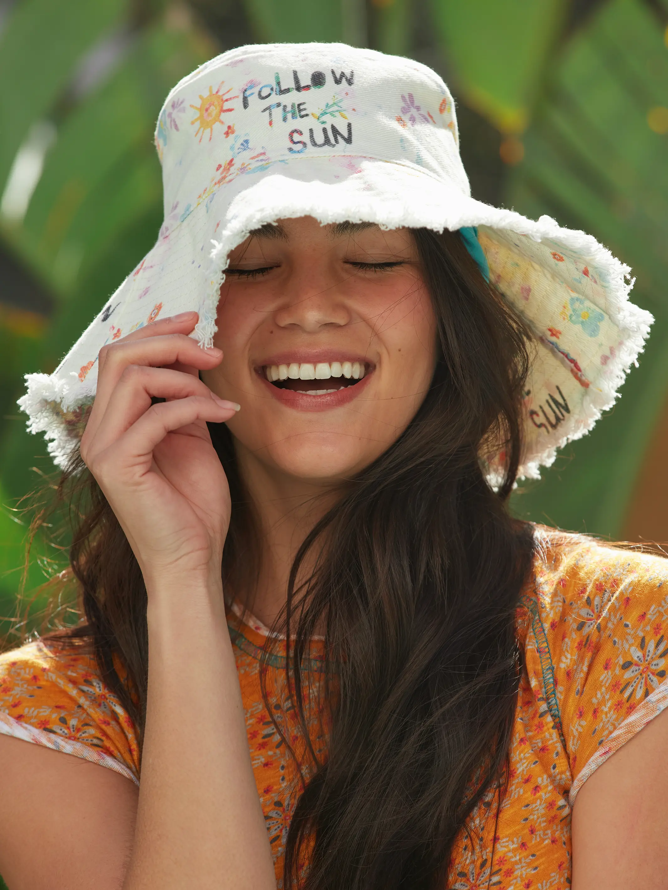 Sandy Days Bucket Hat - Follow the Sun