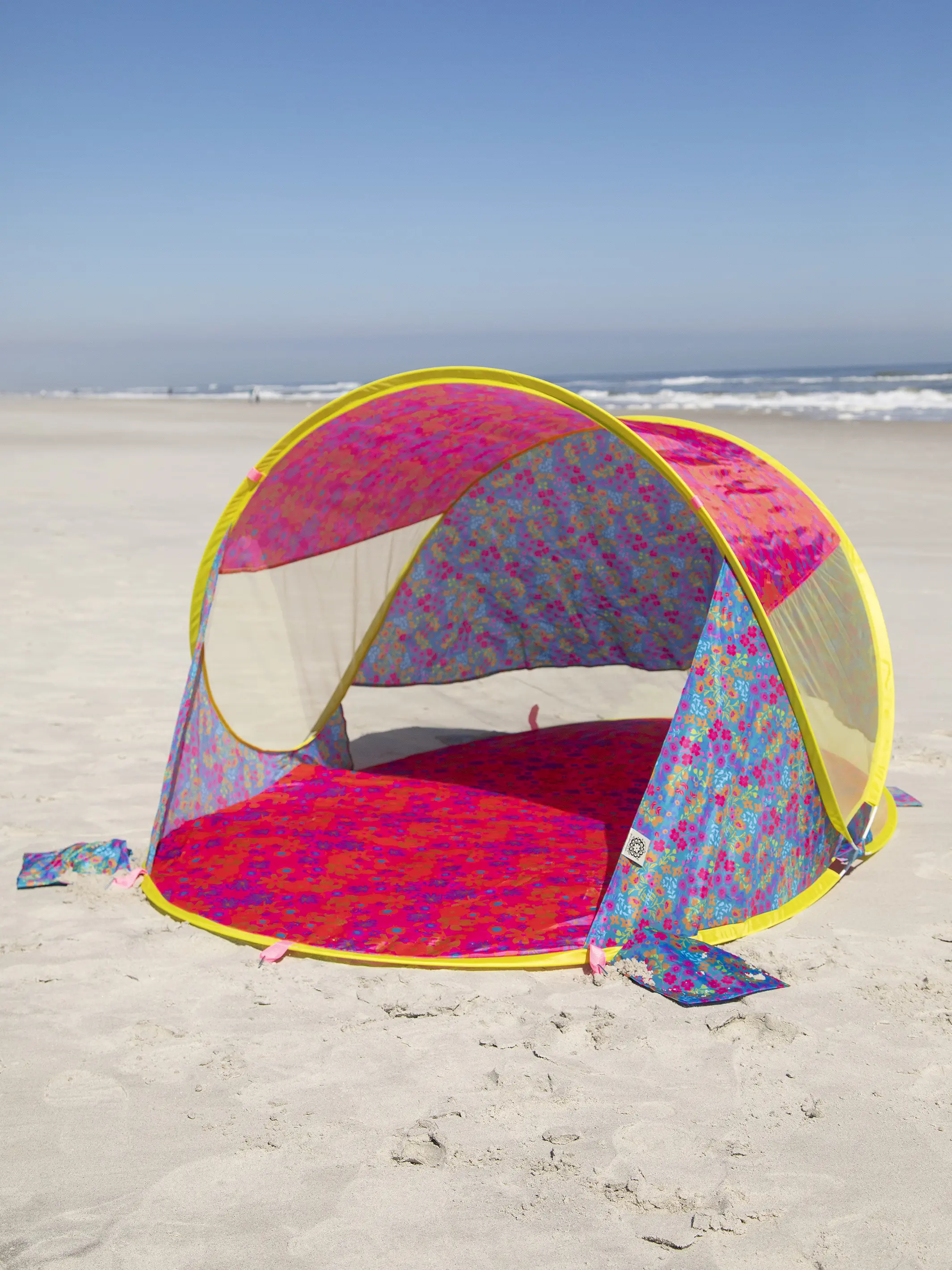 Sunny Day Pop Up Lounge Tent - Pink Coral Floral