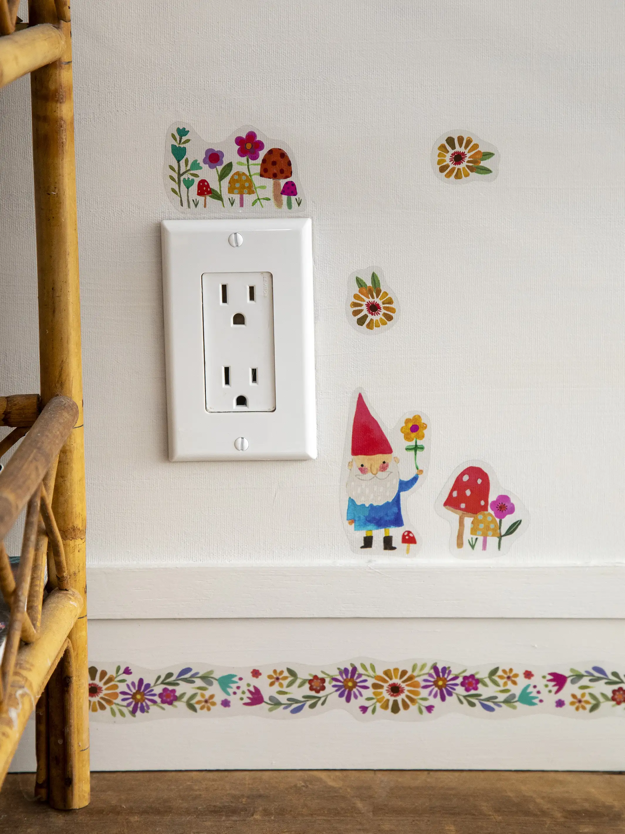 Bungalow Wall Decals - Folk Flower