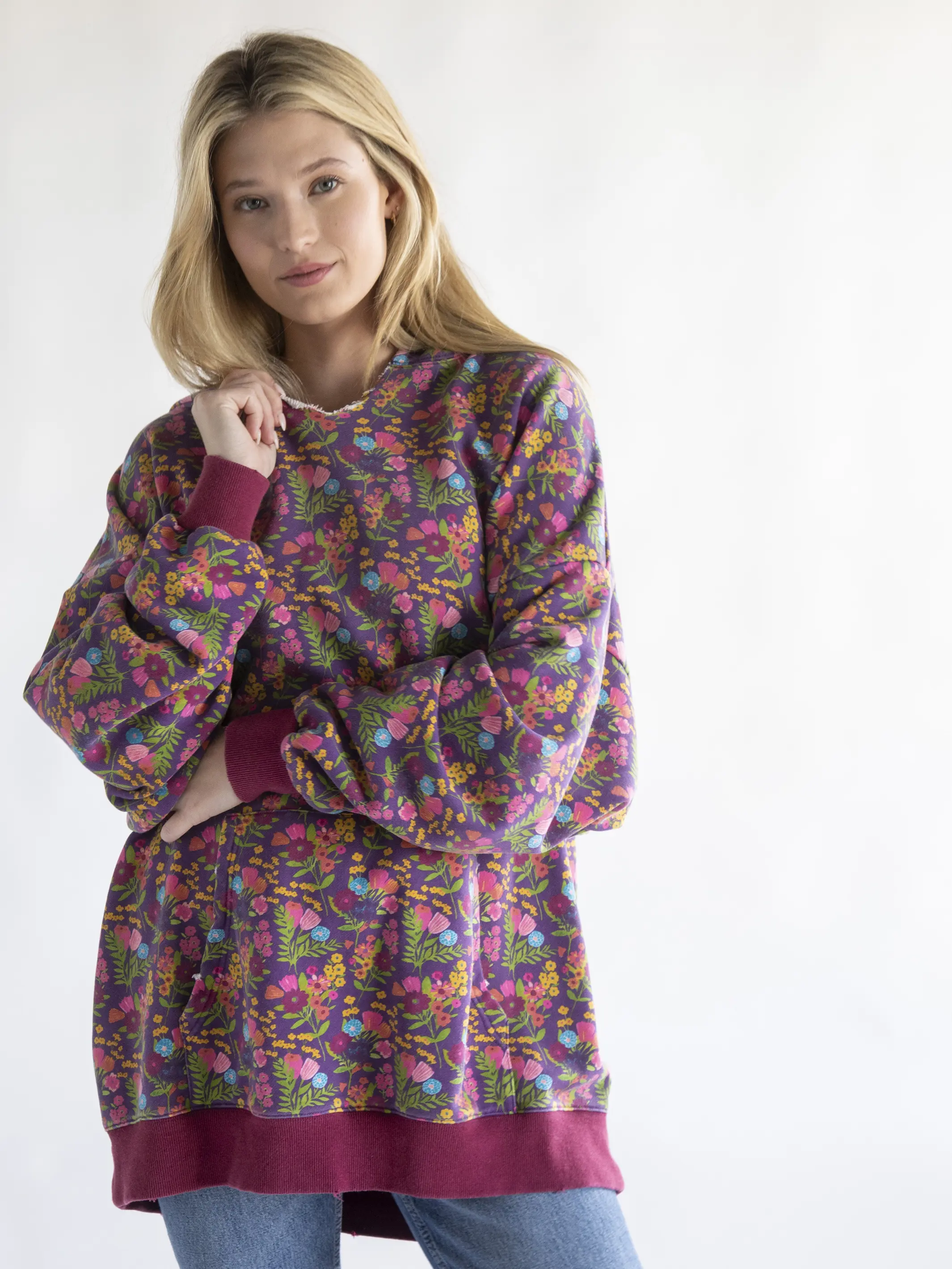Oversized Printed Sweatshirt - Eggplant Floral