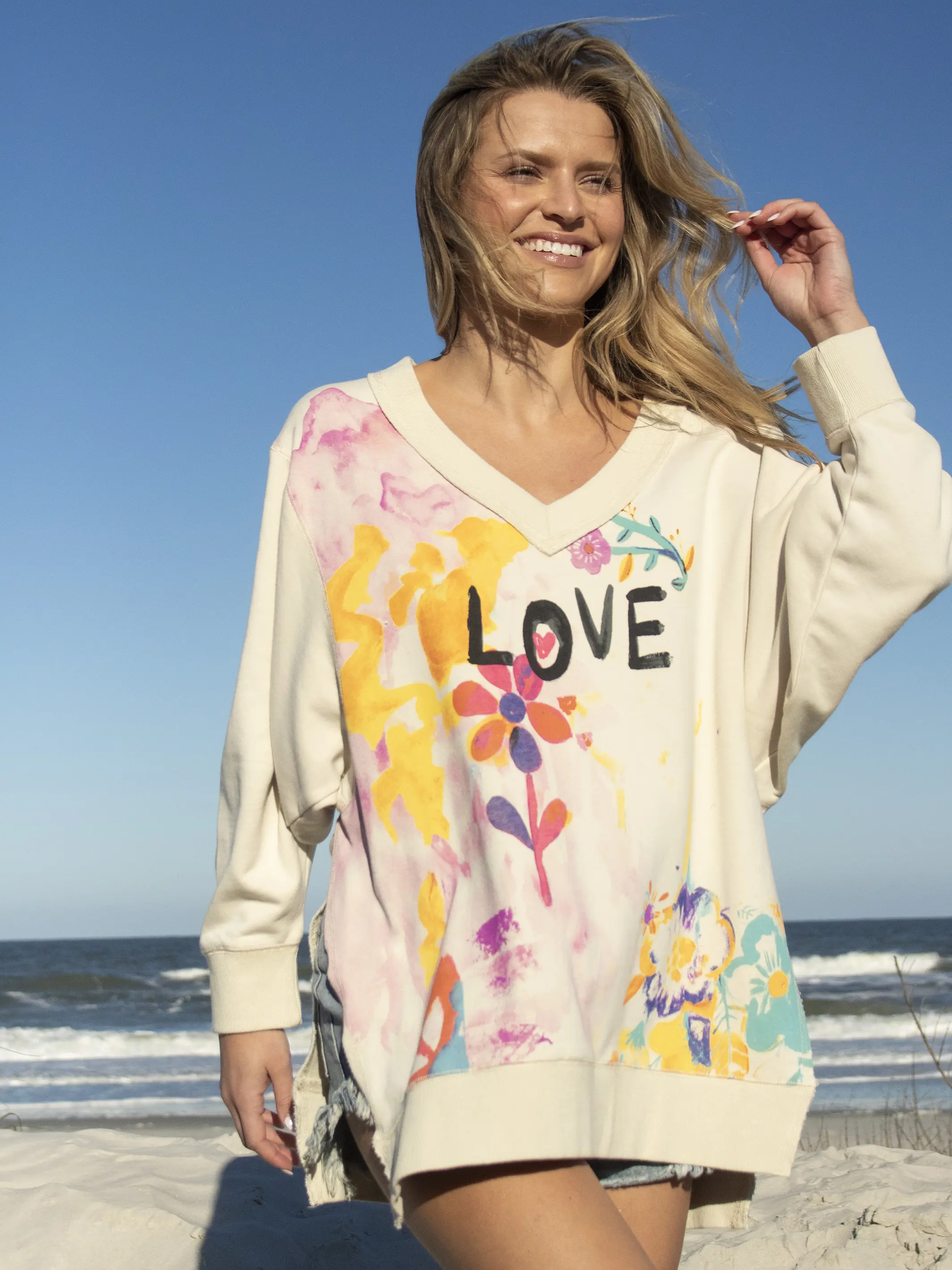 Life Is A Canvas Sweatshirt - Love Cream