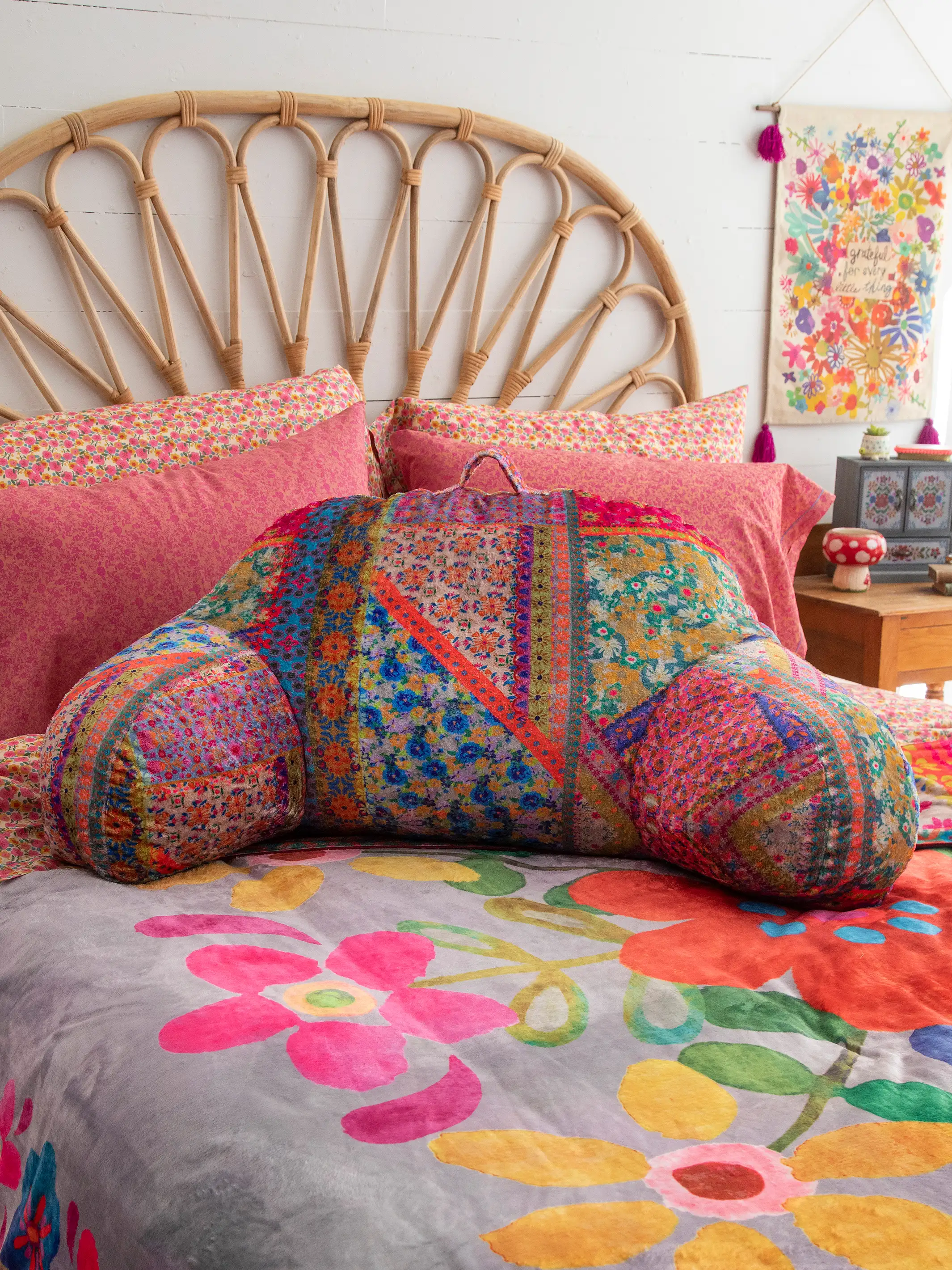 Cozy Backrest Pillow - Folk Flower