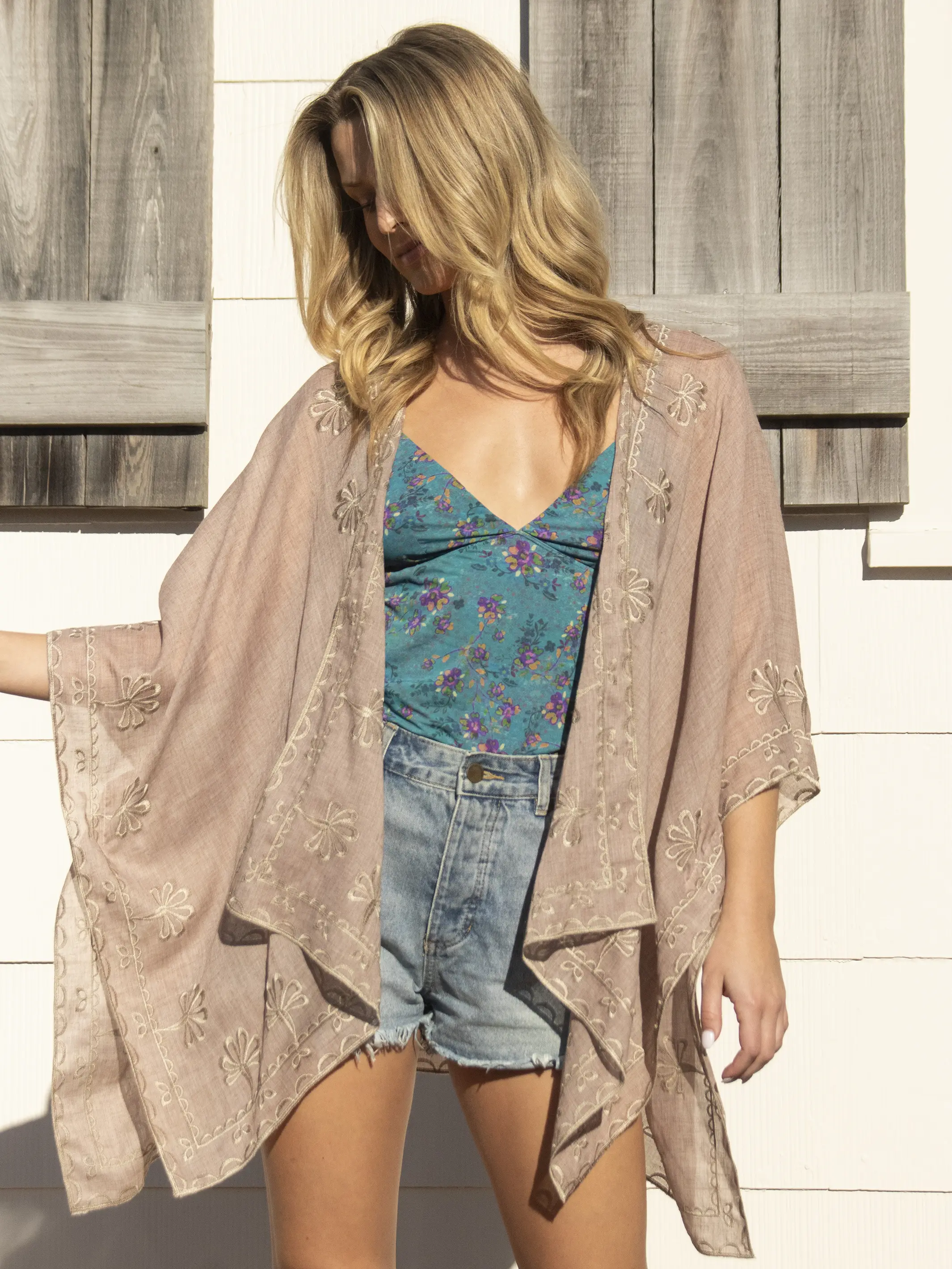 Jamie Embroidered Kimono - Light Mauve