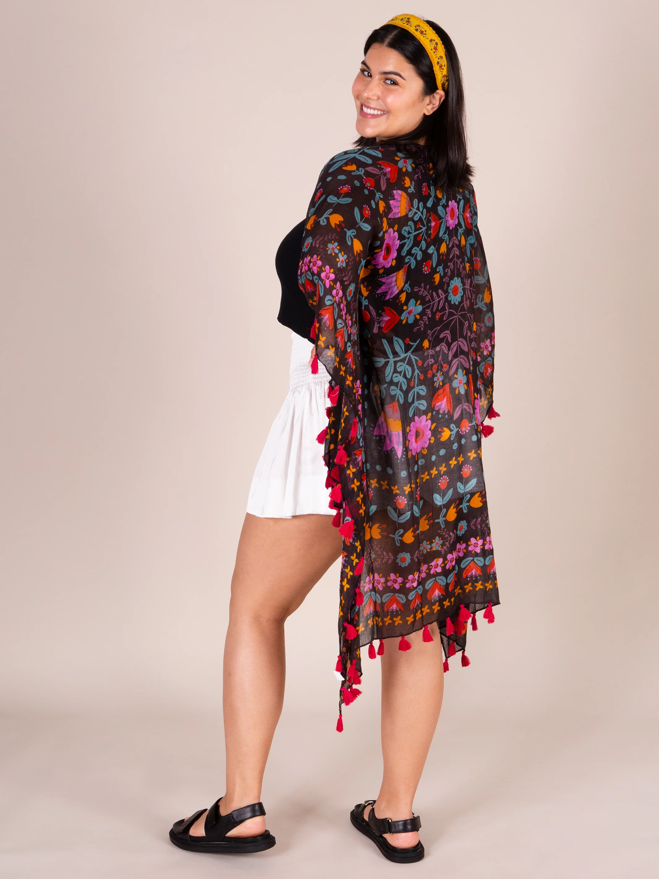 Nandita Vintage Kimono - Charcoal Border Print