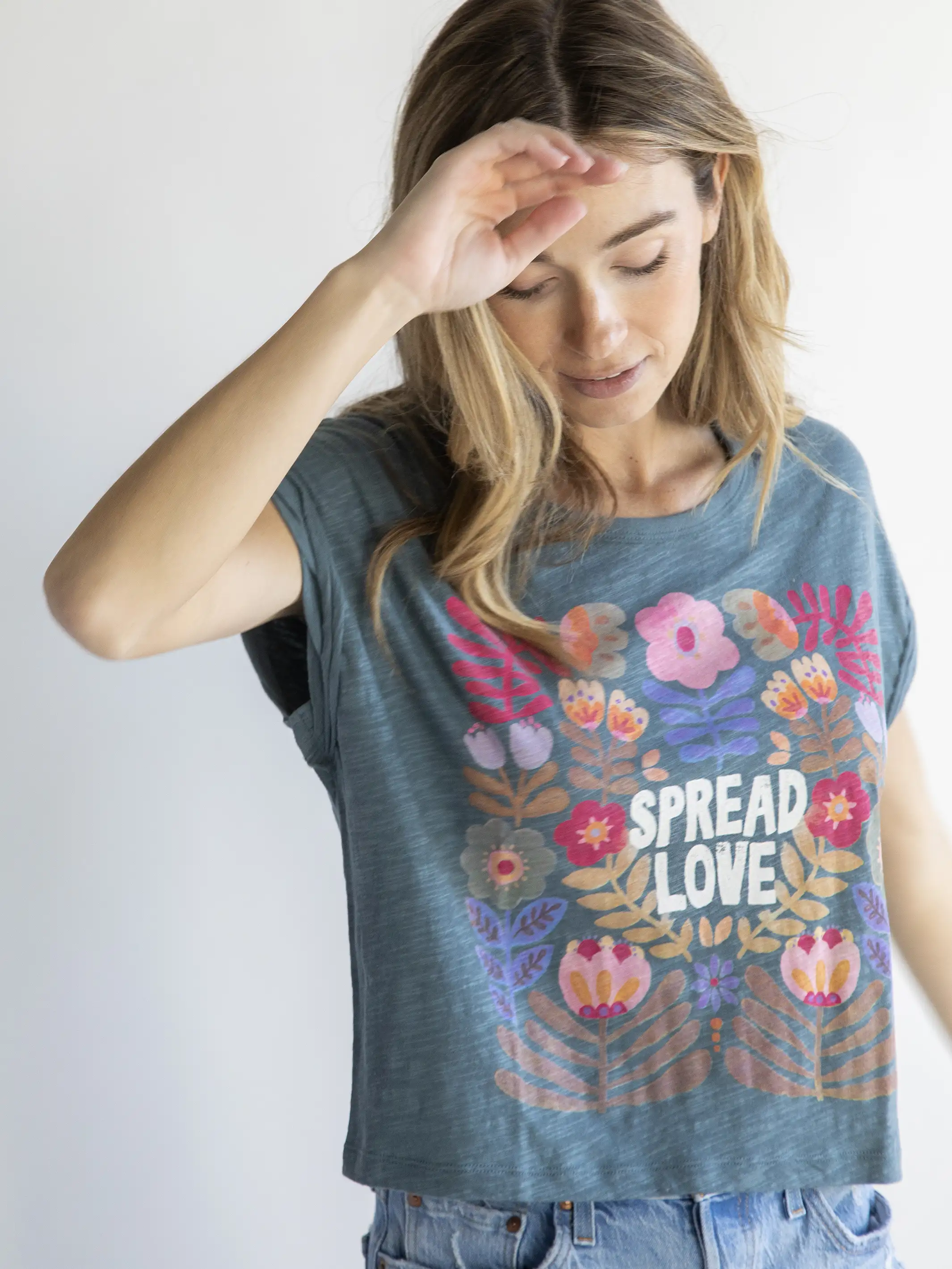 Frankie Boxy Tee Shirt - Spread Love