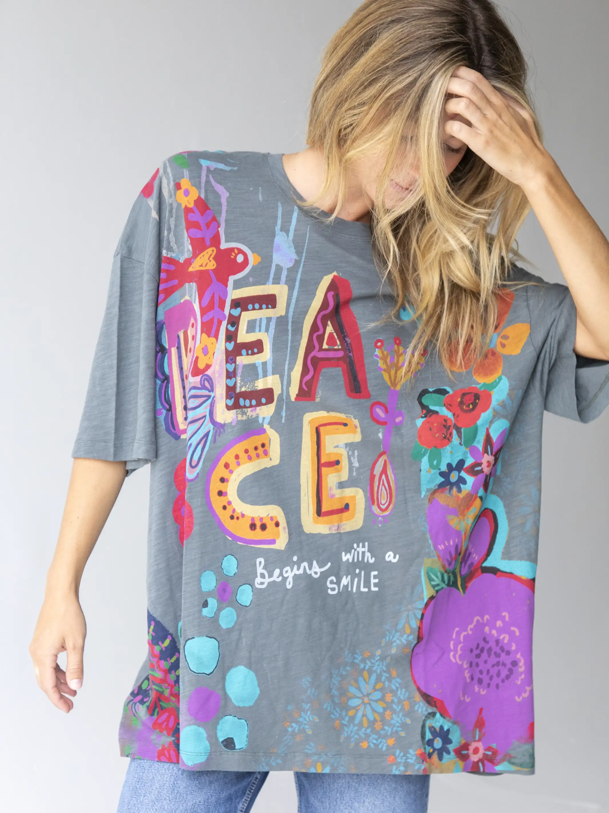 Life Is A Canvas Tee - Peace Charcoal