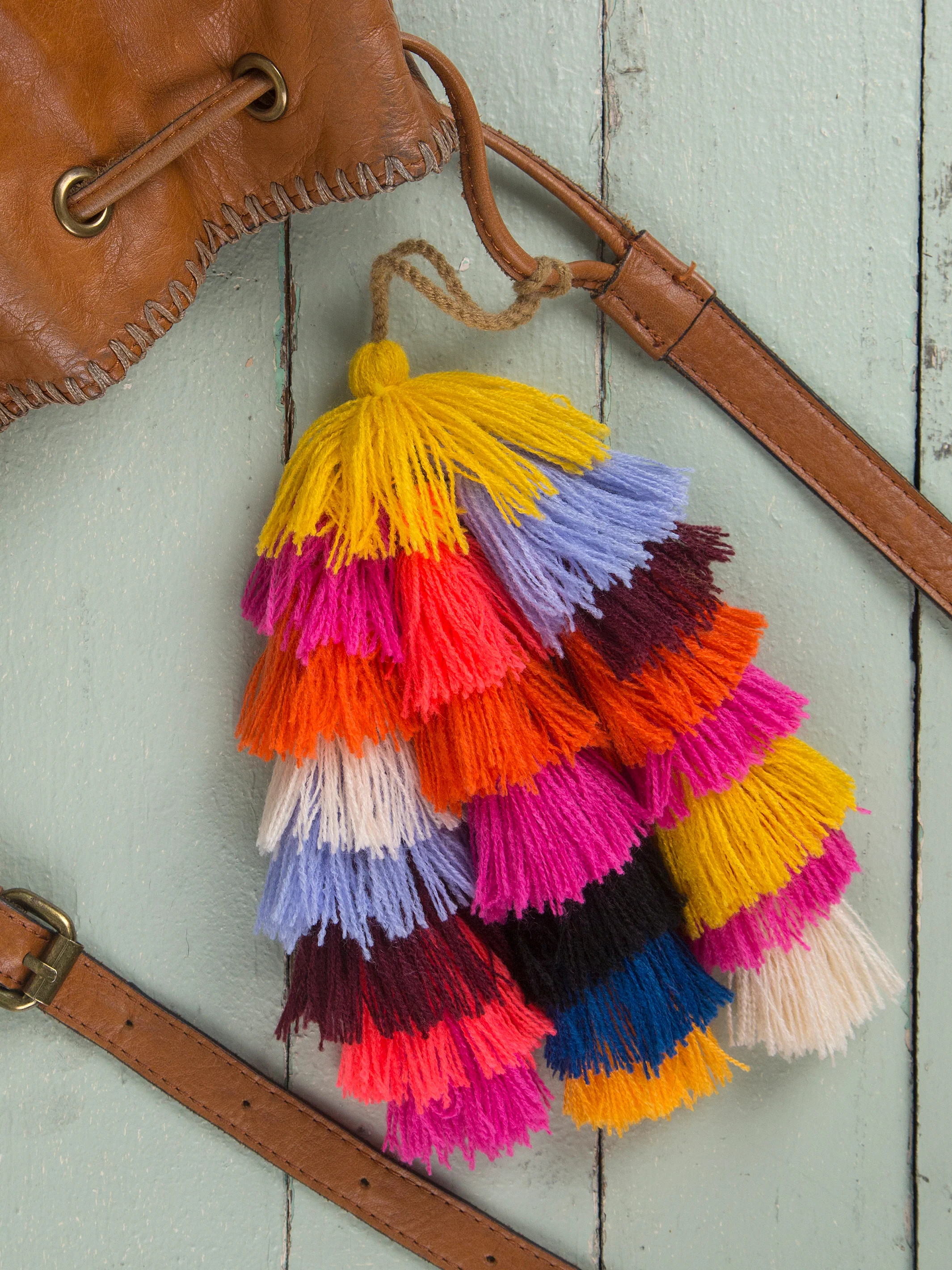Tassel Tie-On - Coral