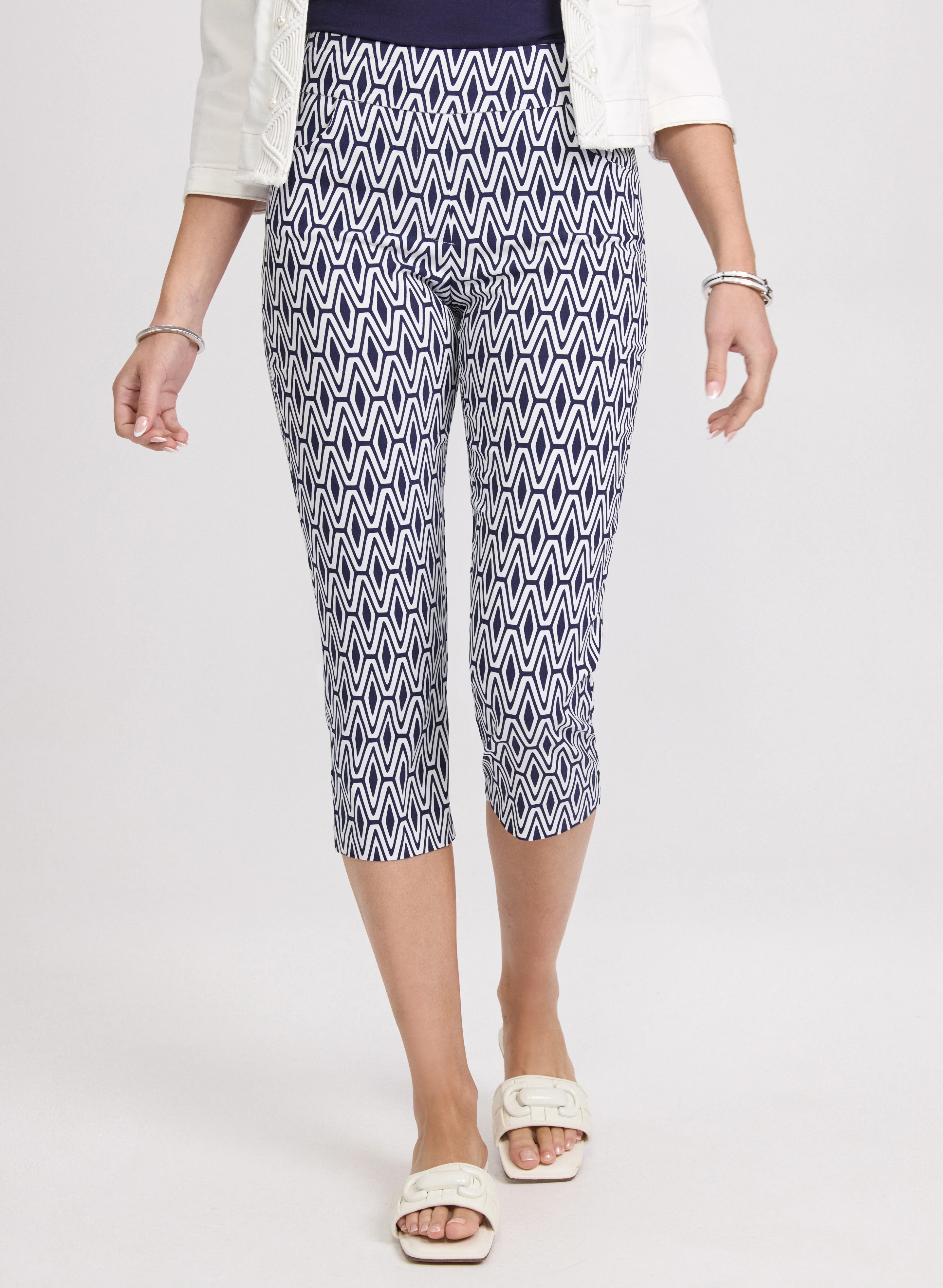 Geometric Print Capris