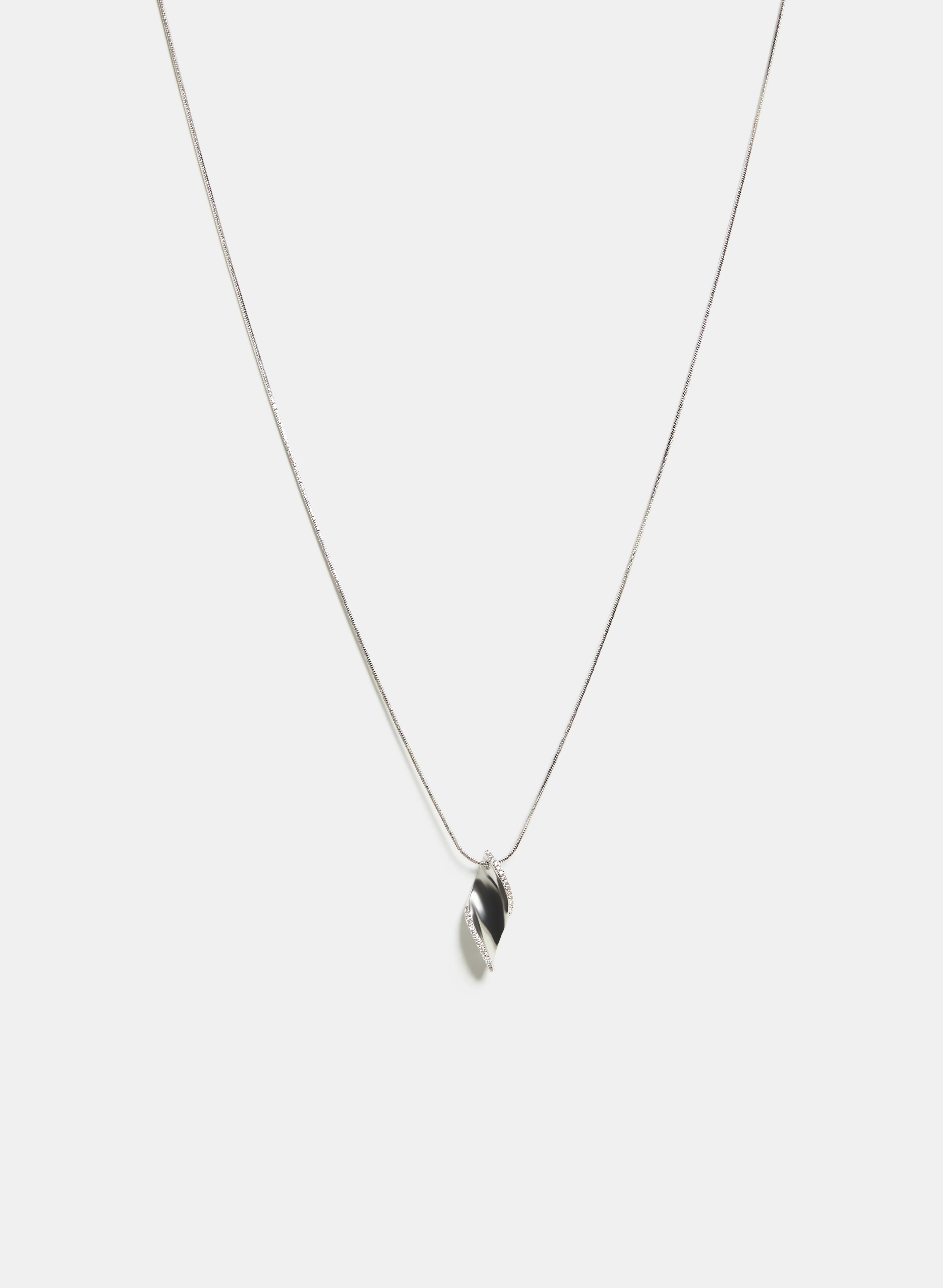 Twist Pendant Necklace
