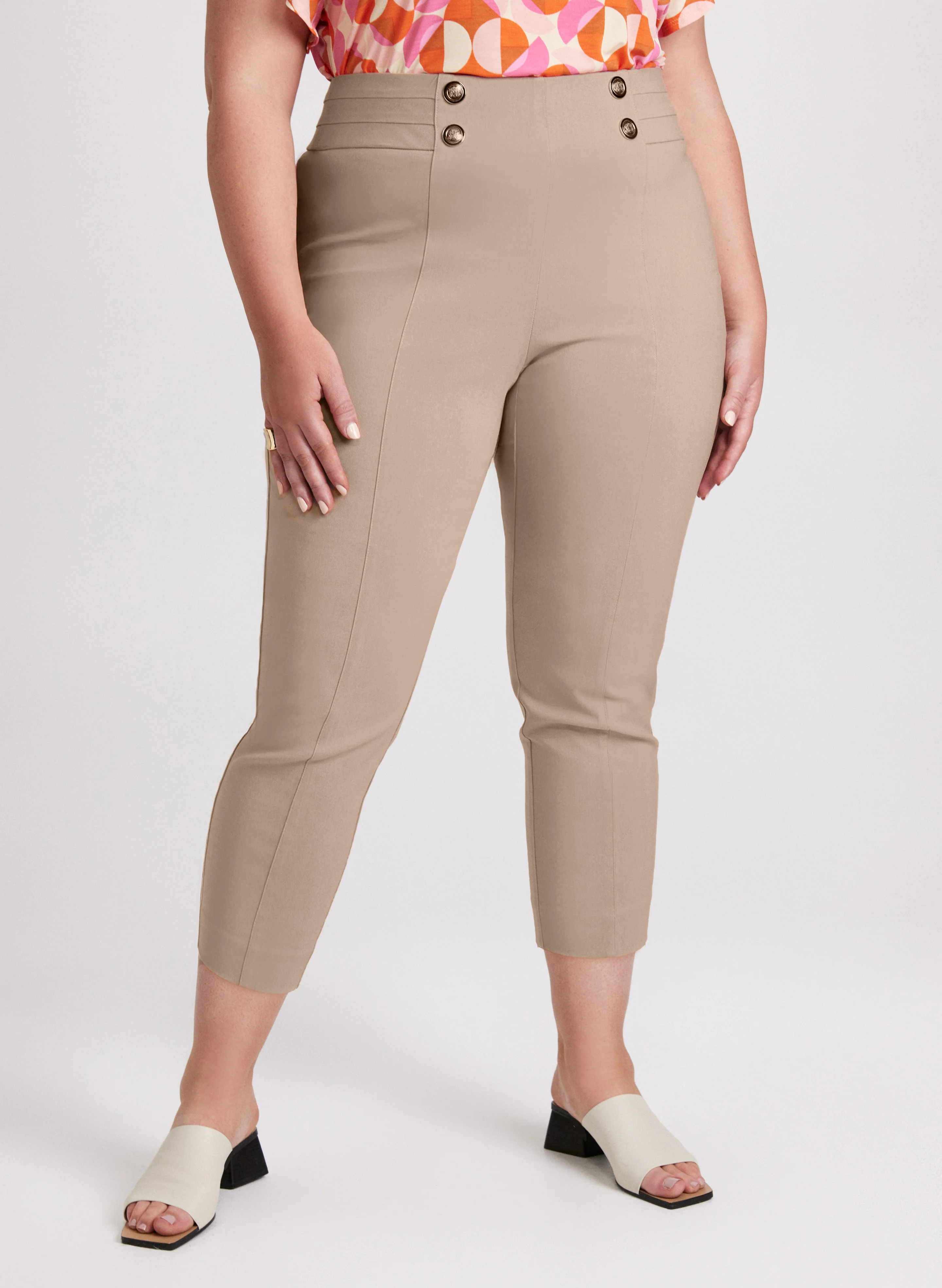 Sofia Slim-Leg Pants - Short