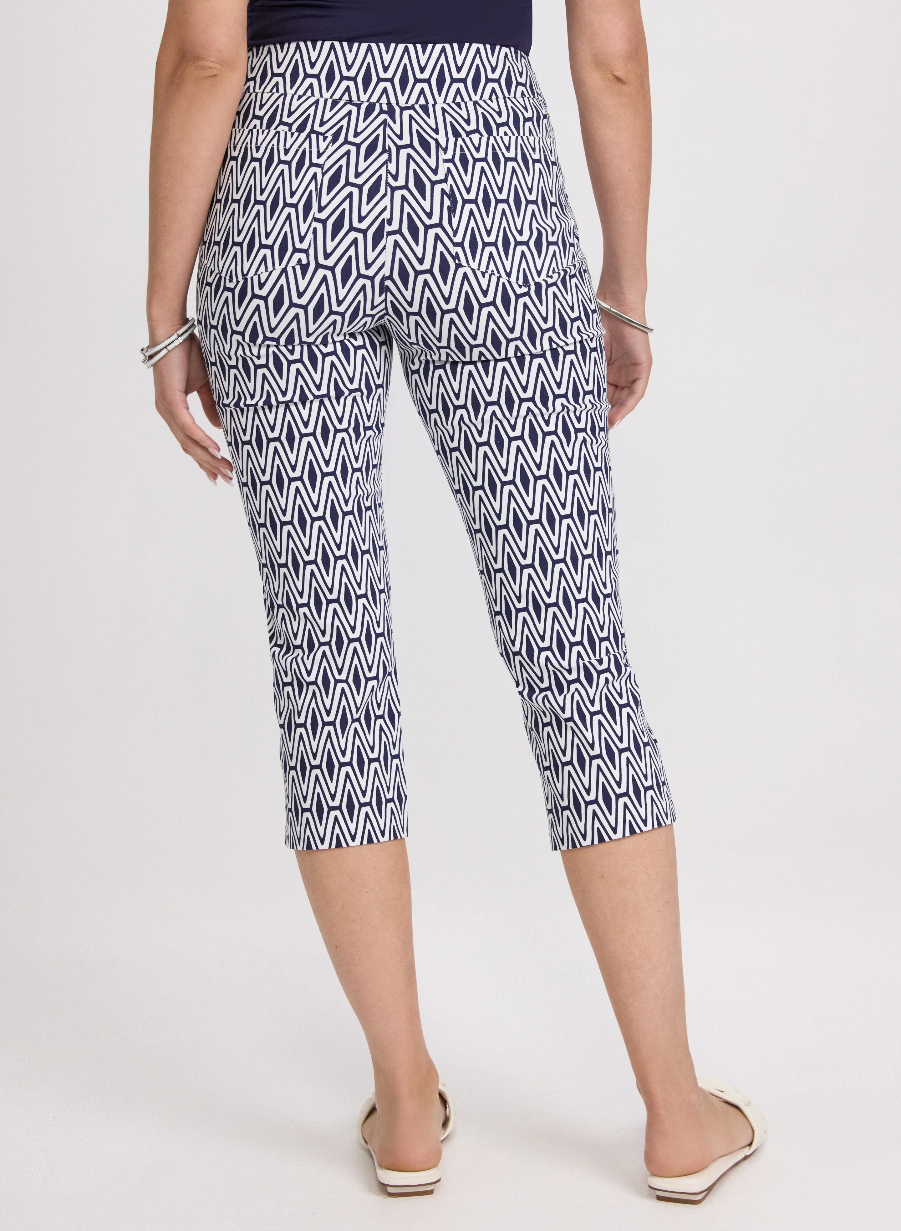 Geometric Print Capris