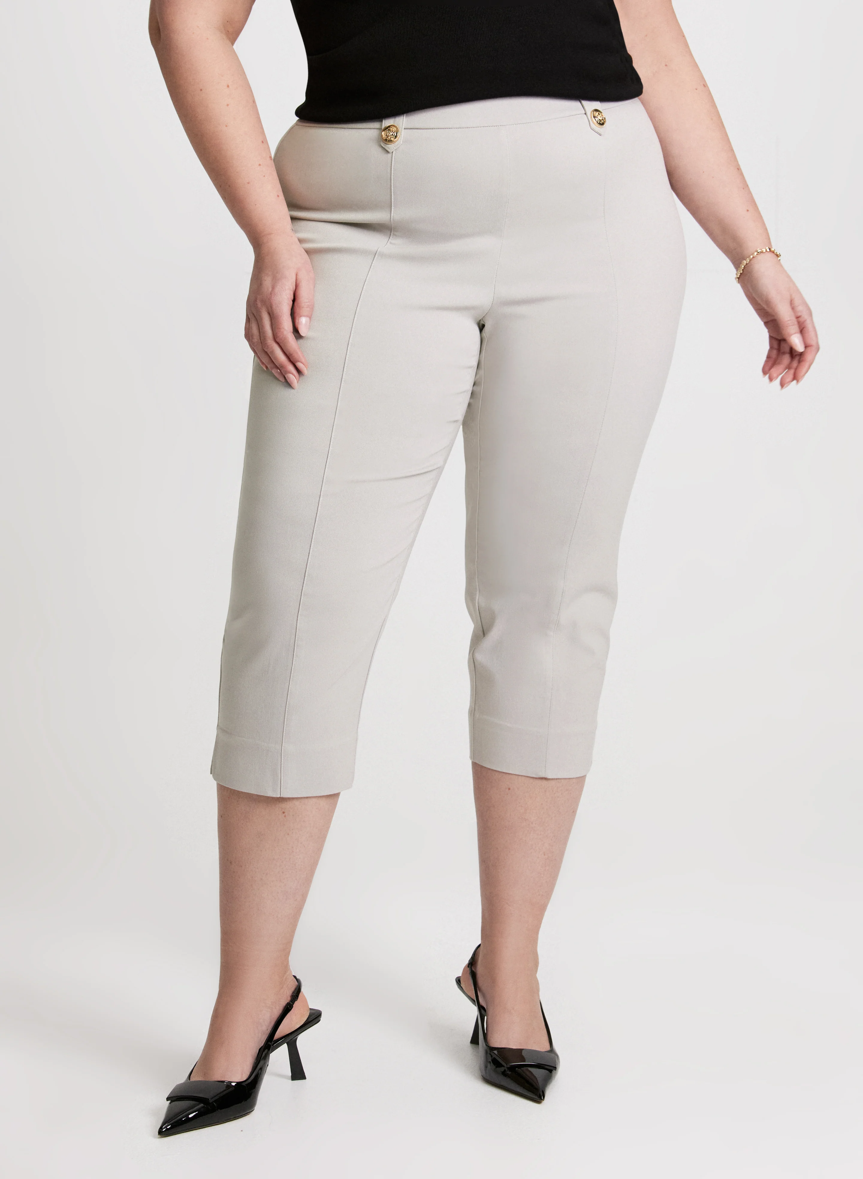 Side Slit Pull-On Capris