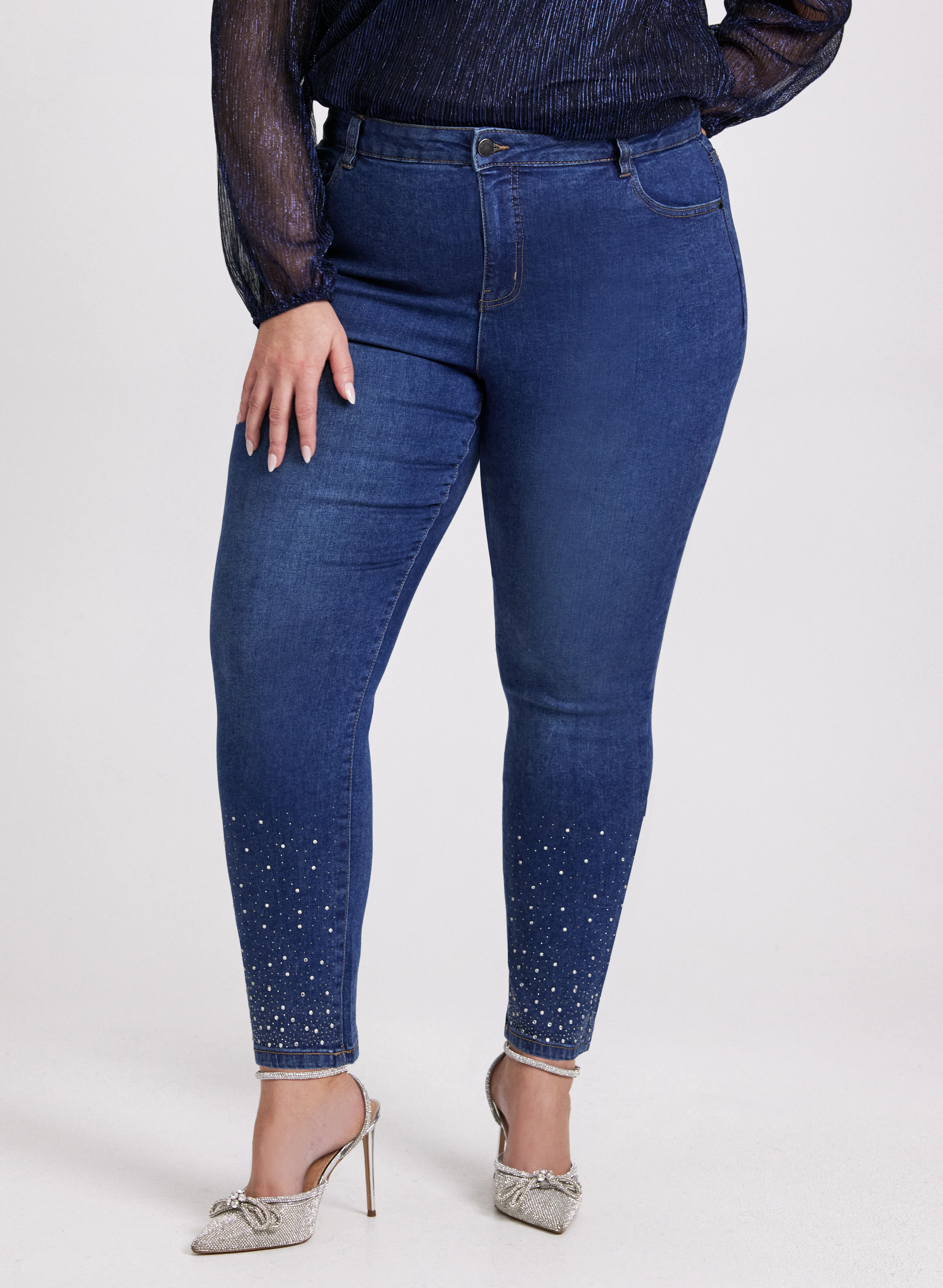 Rhinestone Embellished Slim Leg Jeans