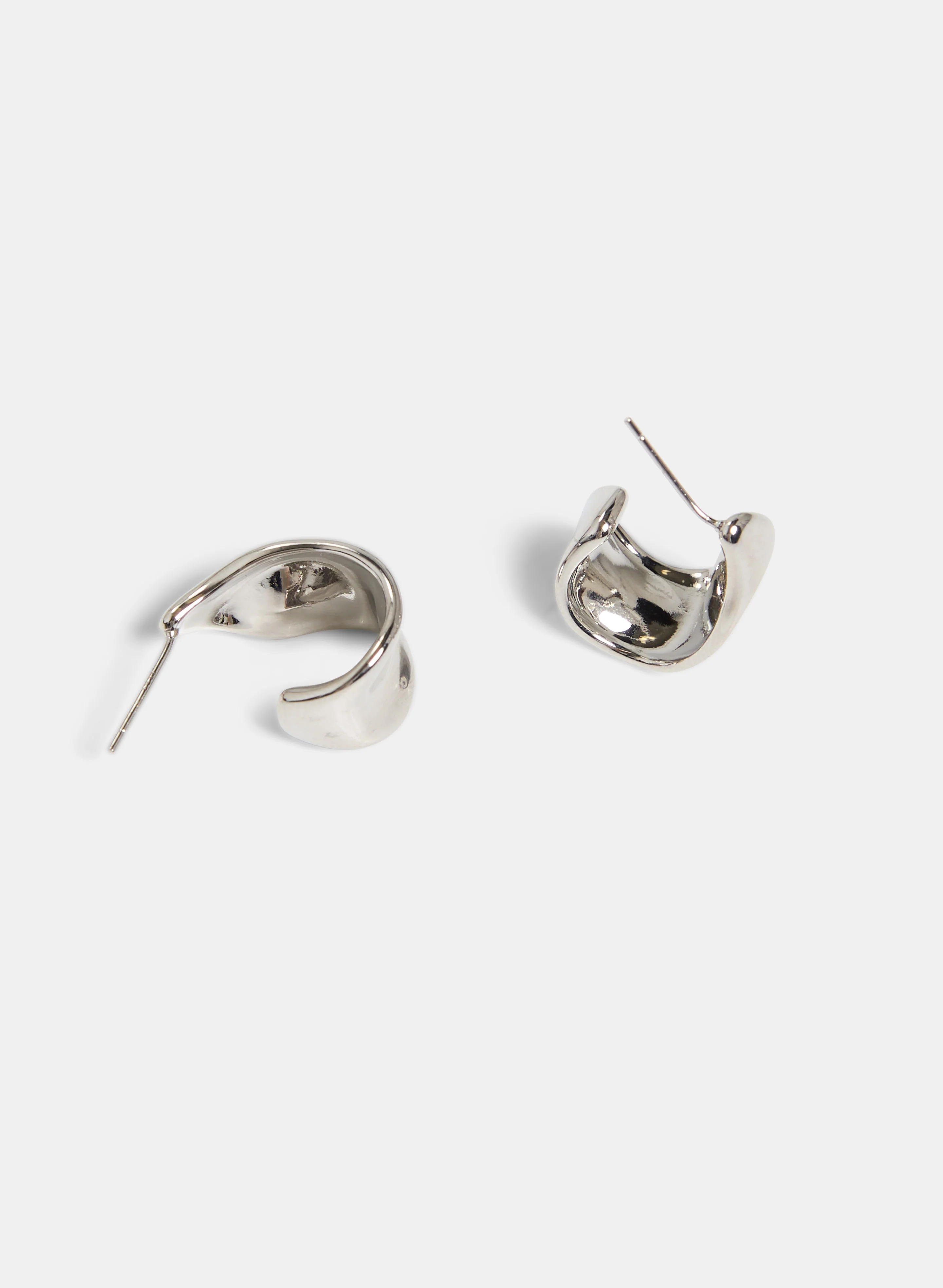Wavy Open Hoop Earrings
