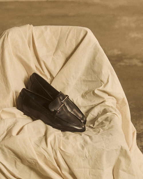 Angeles Black Leather Loafer