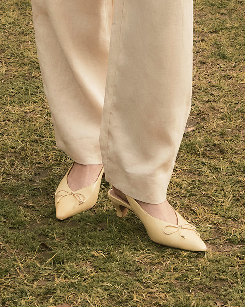 Heiress Buttercup Leather Kitten Heel