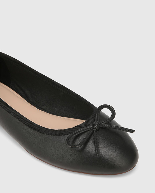 Agnessa Black Leather Ballet Flat
