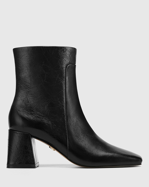 Novea Black Crinkle Patent Leather Ankle Boot