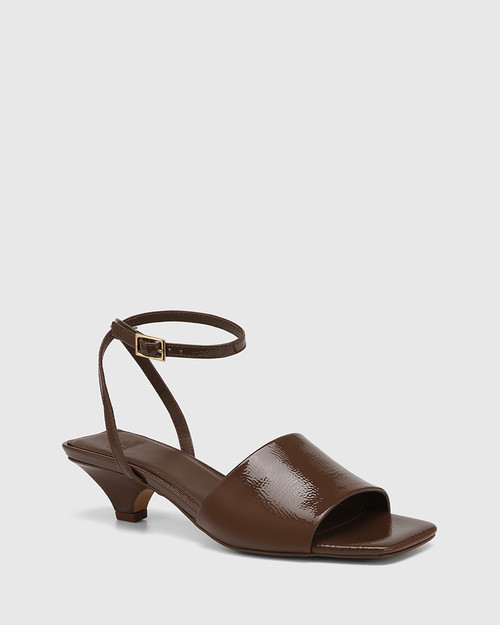 Fleet Rich Brown Crinkle Patent Leather Triangle Heel
