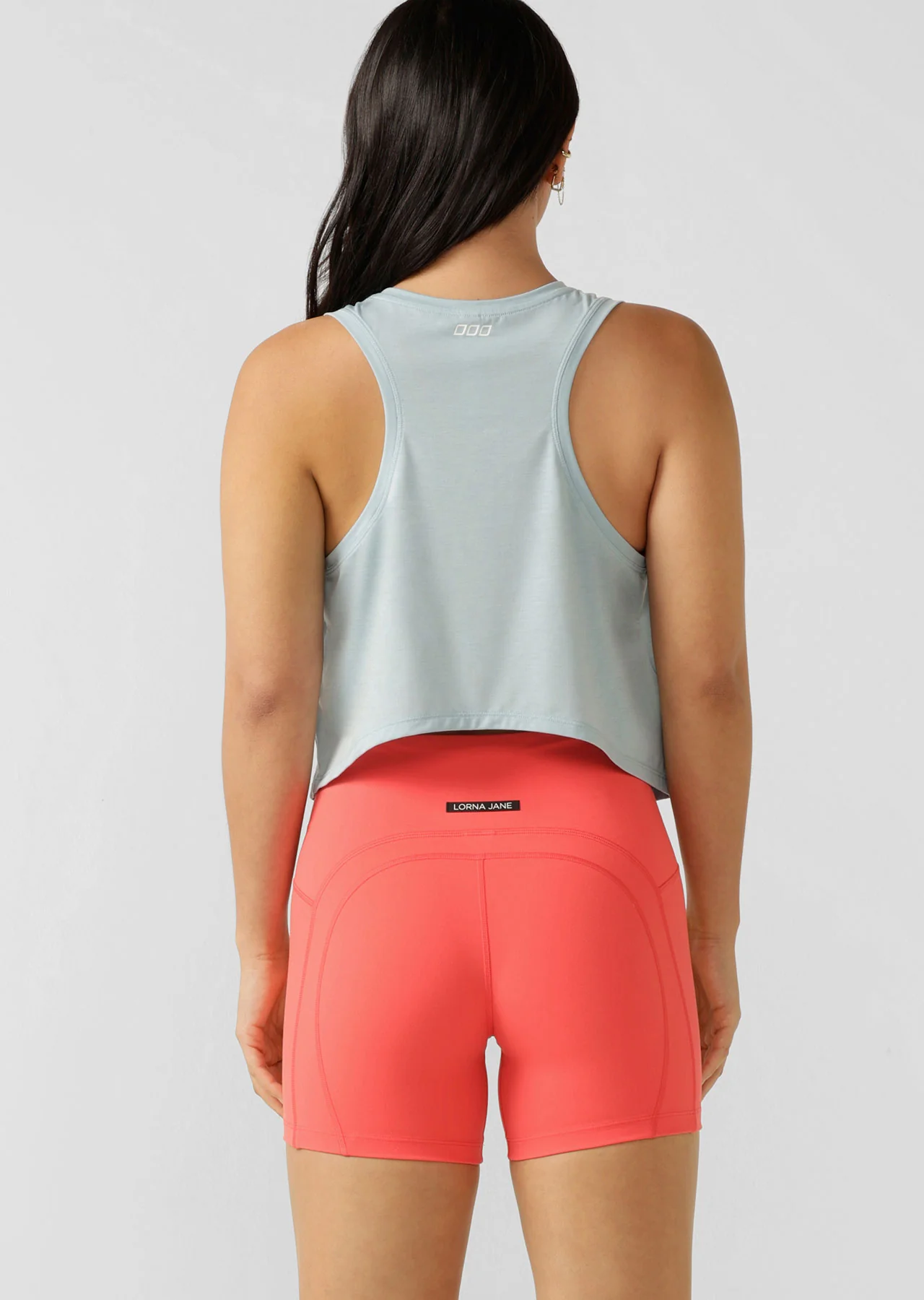 Asymmetric Active Tank