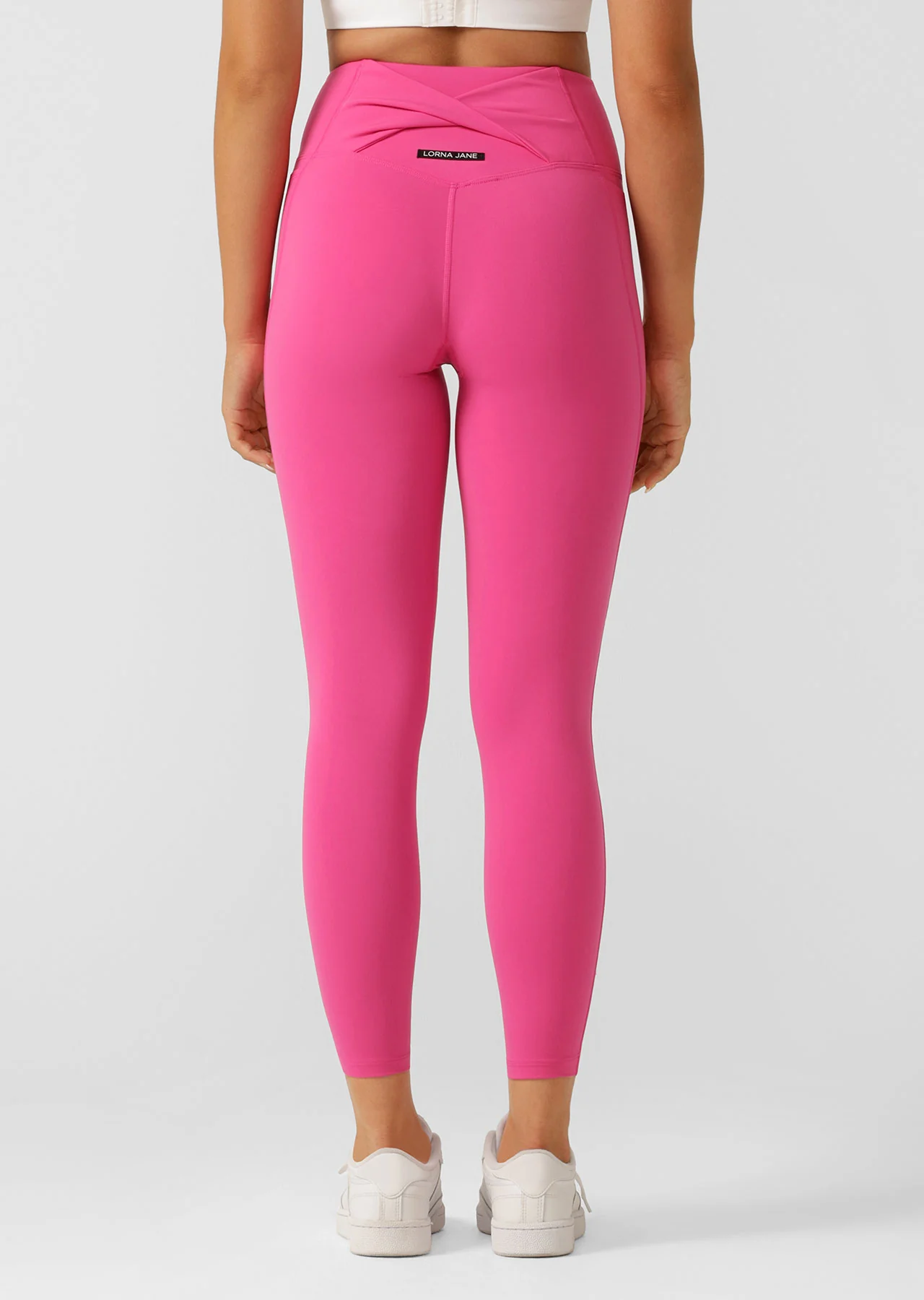 Twist It No Chafe Pocket Ankle Biter Leggings
