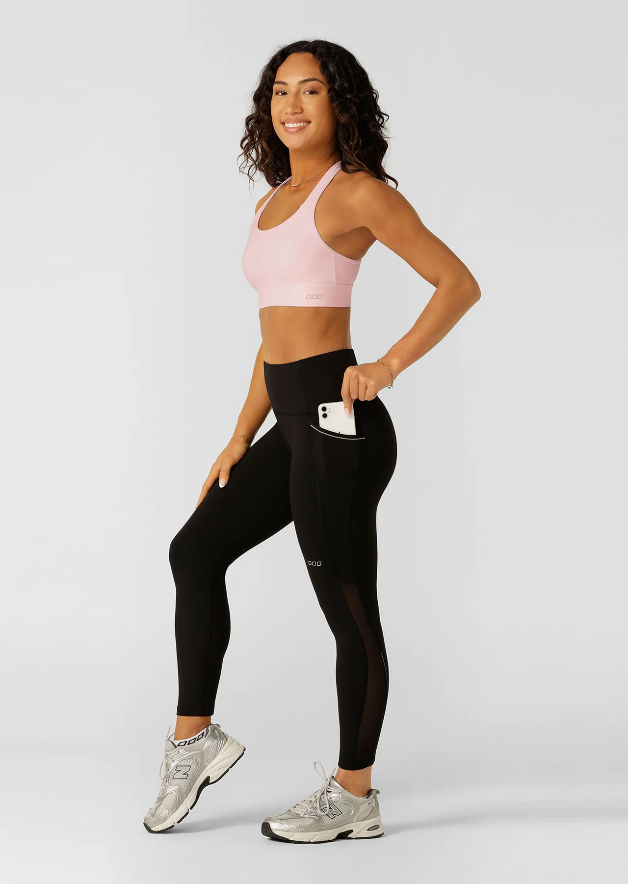 Peak Performance 3 Pocket Ankle Biter Leggings