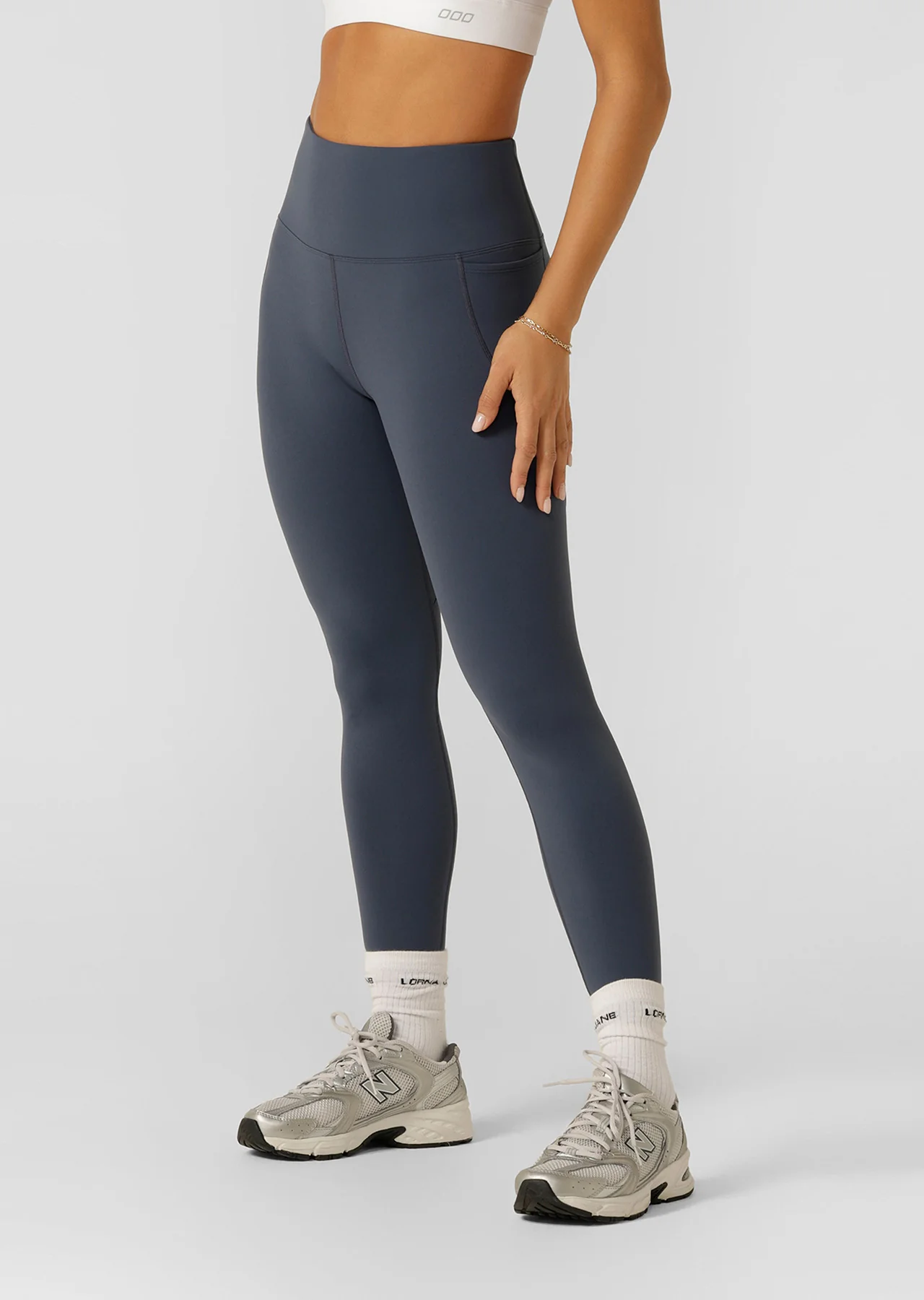 Amy Thermal Phone Pocket Ankle Biter Leggings