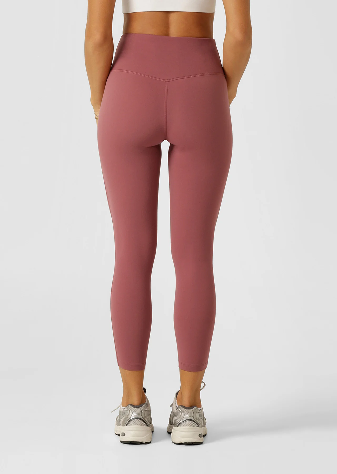 Lotus No Chafe Phone Pocket Ankle Biter Leggings
