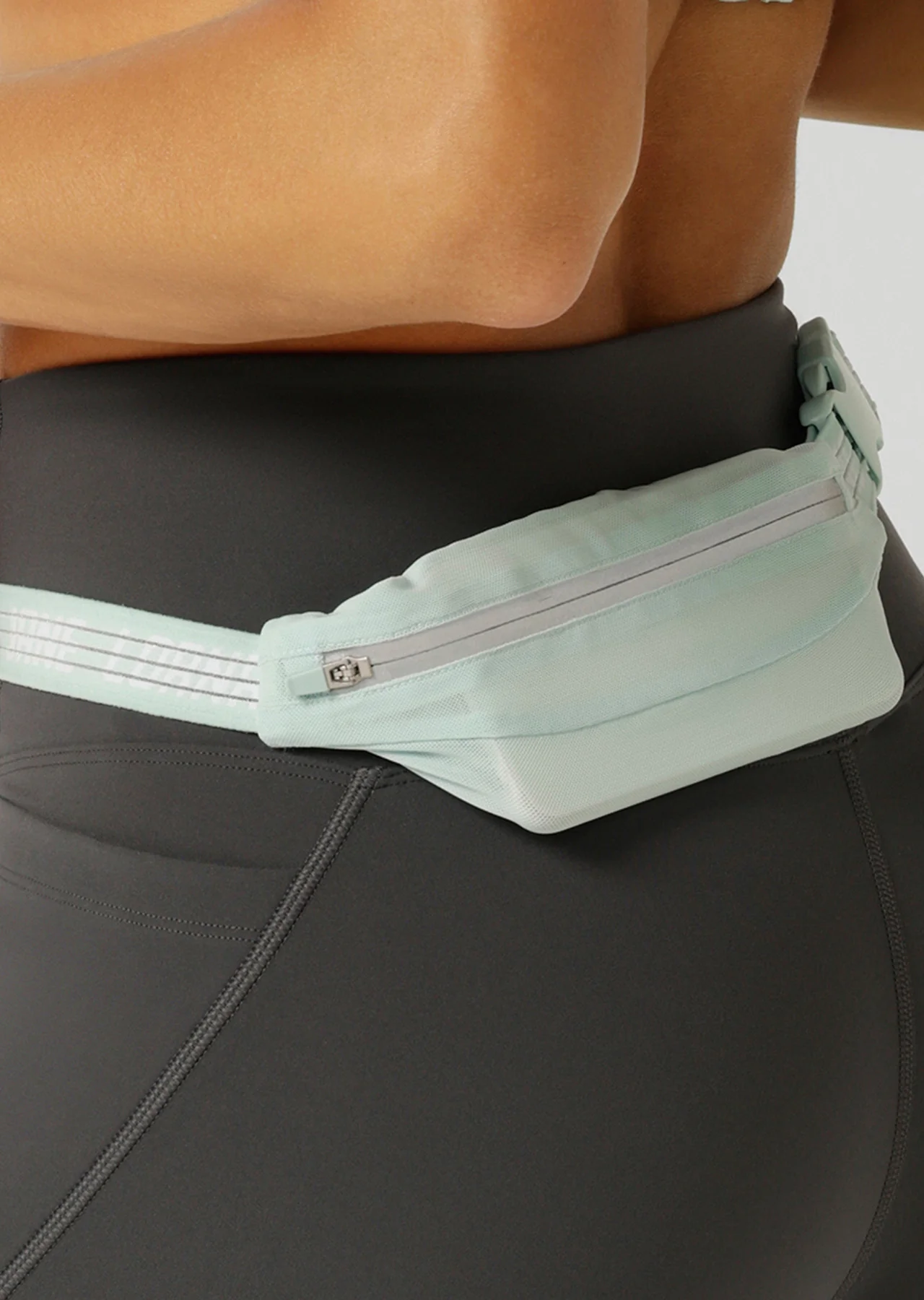 On The Move Running Belt