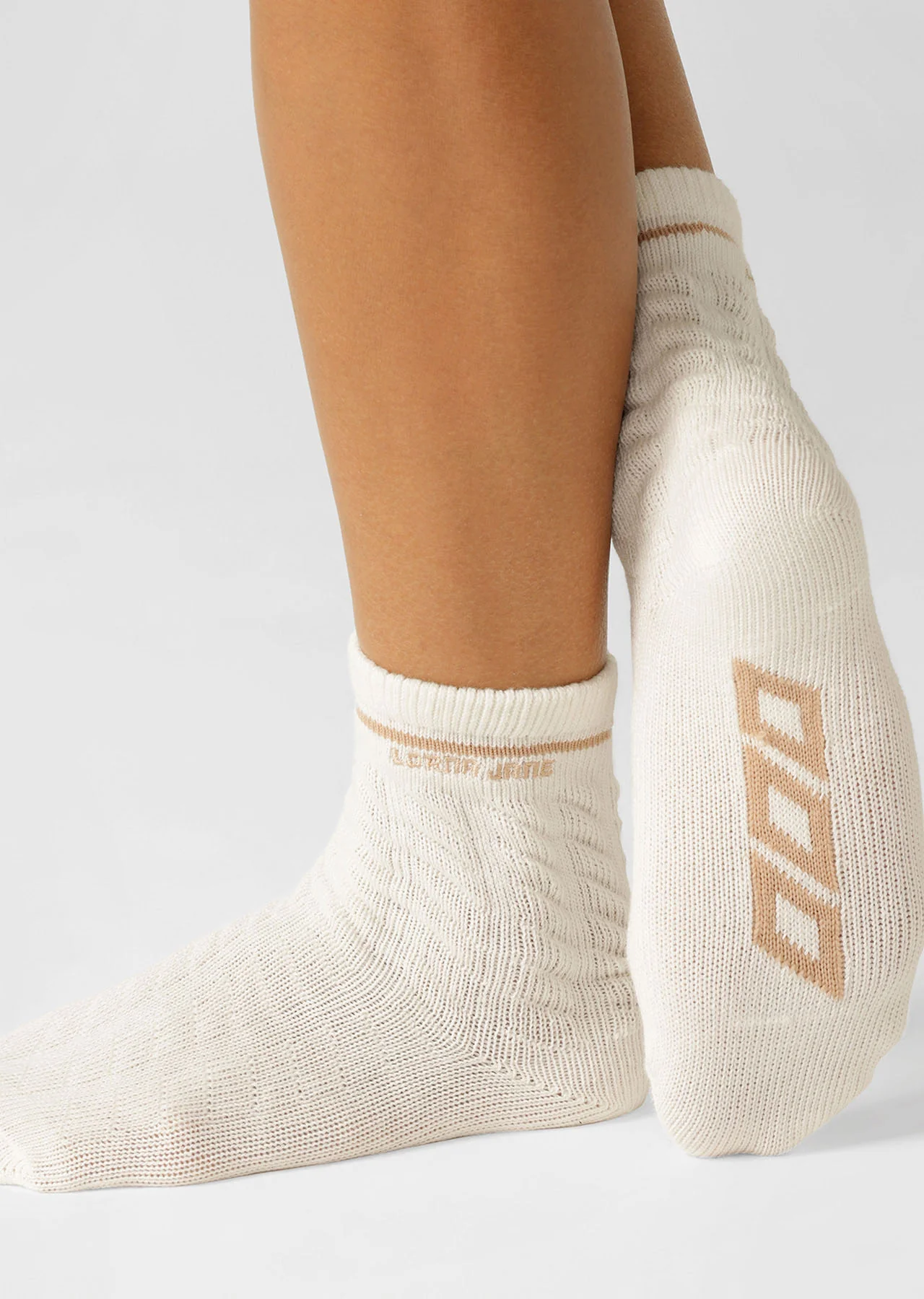 Cable Knit Crew Socks