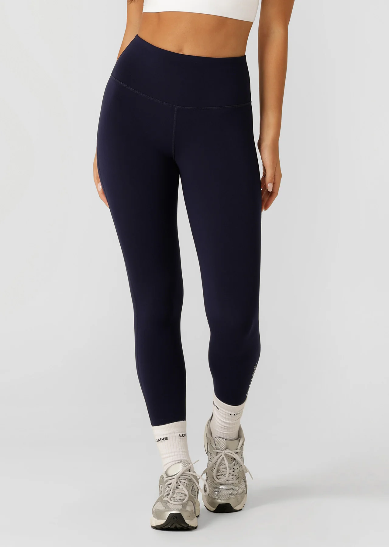Lotus No Chafe Phone Pocket Ankle Biter Leggings