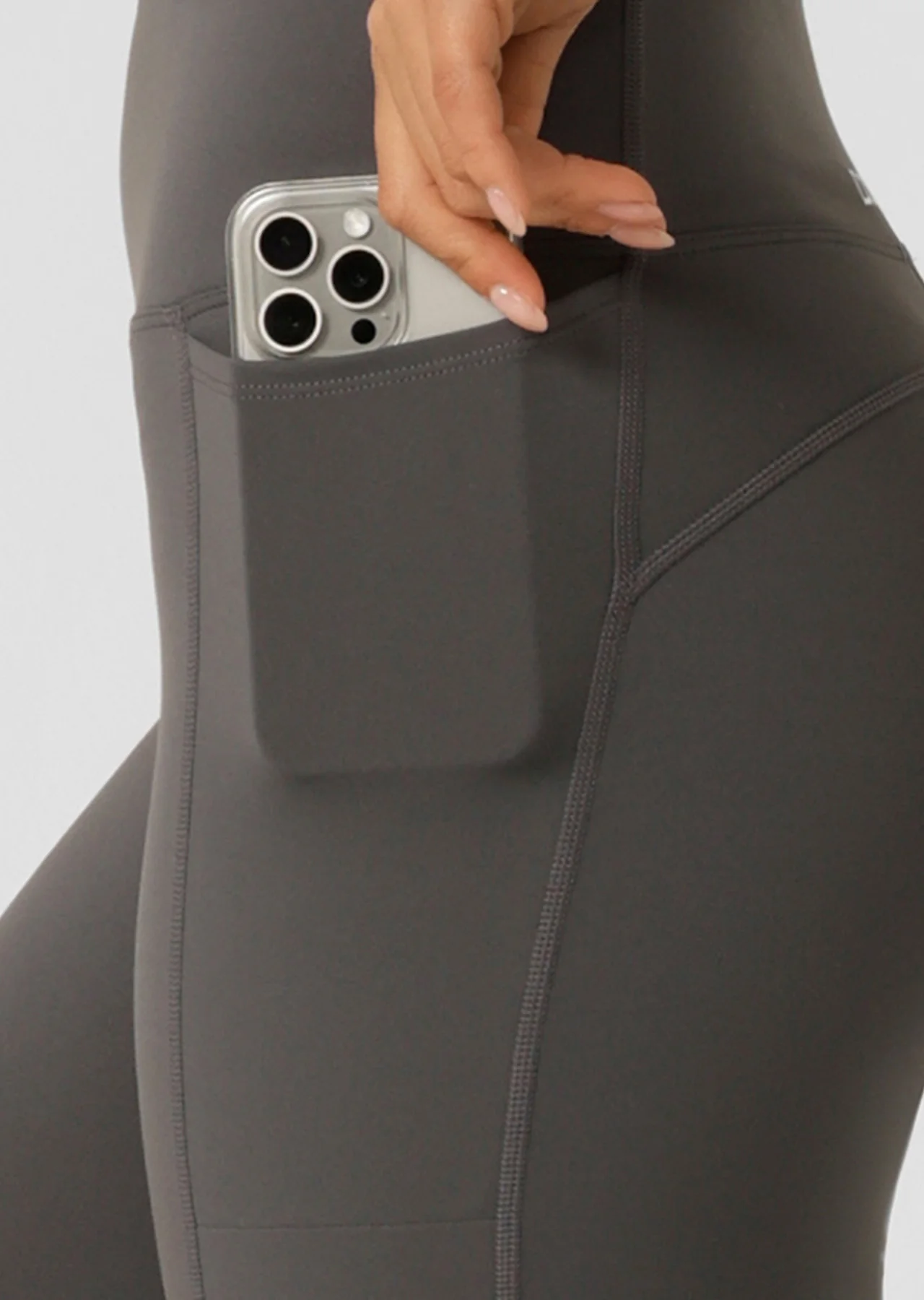 Amy Phone Pocket Tech Bike Shorts