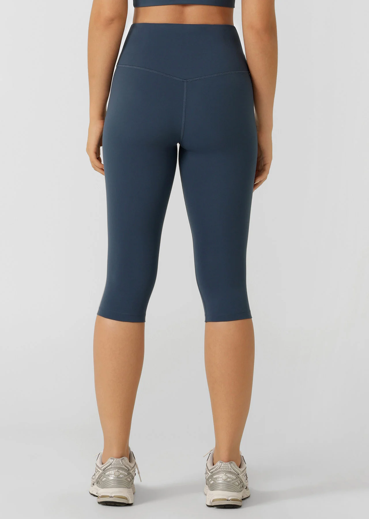 Active Living 3/4 Capri Leggings