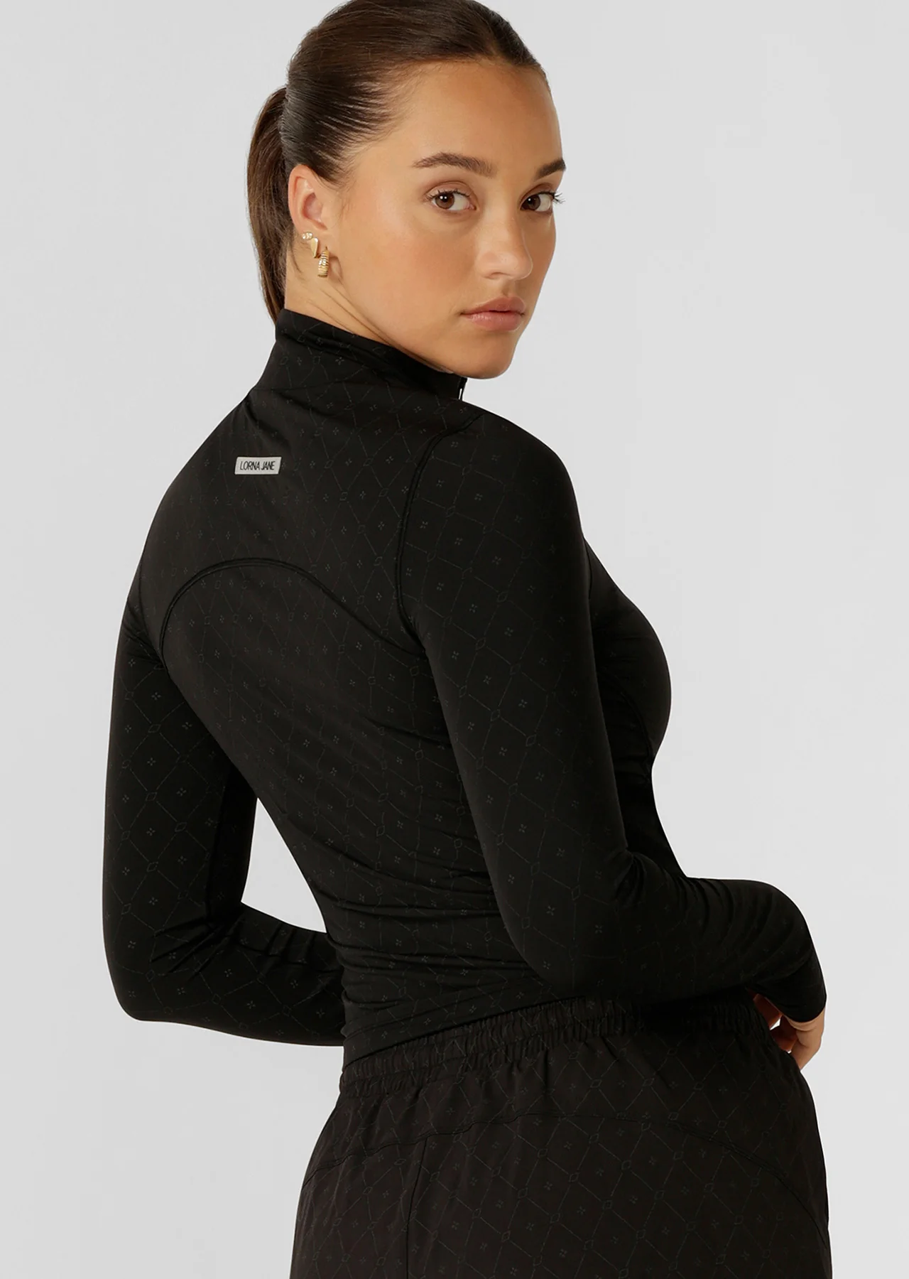 High Definition Reflective 1/2 Zip Long Sleeve Top