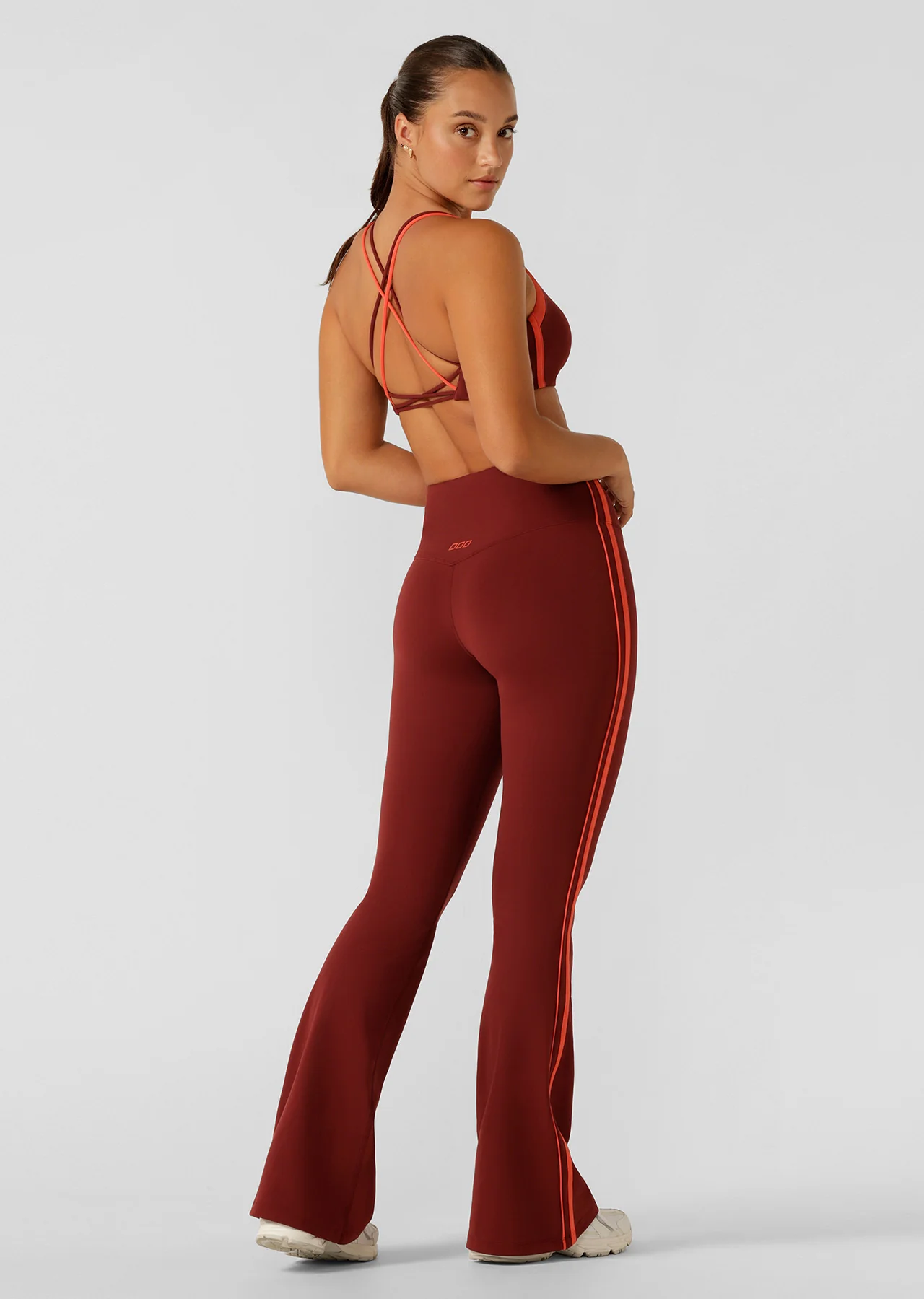 Effortless Contrast Lotus Flared Full Length Leggings