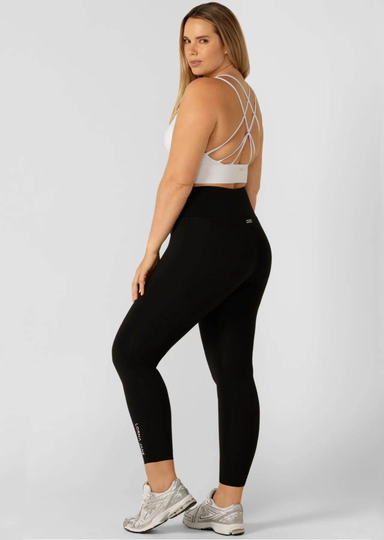 Lotus Ankle Biter Leggings