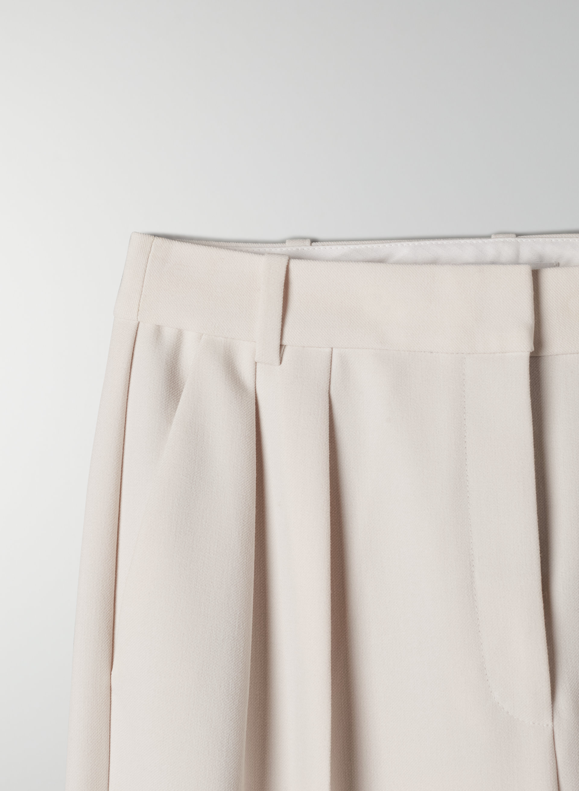 Pleated Pant