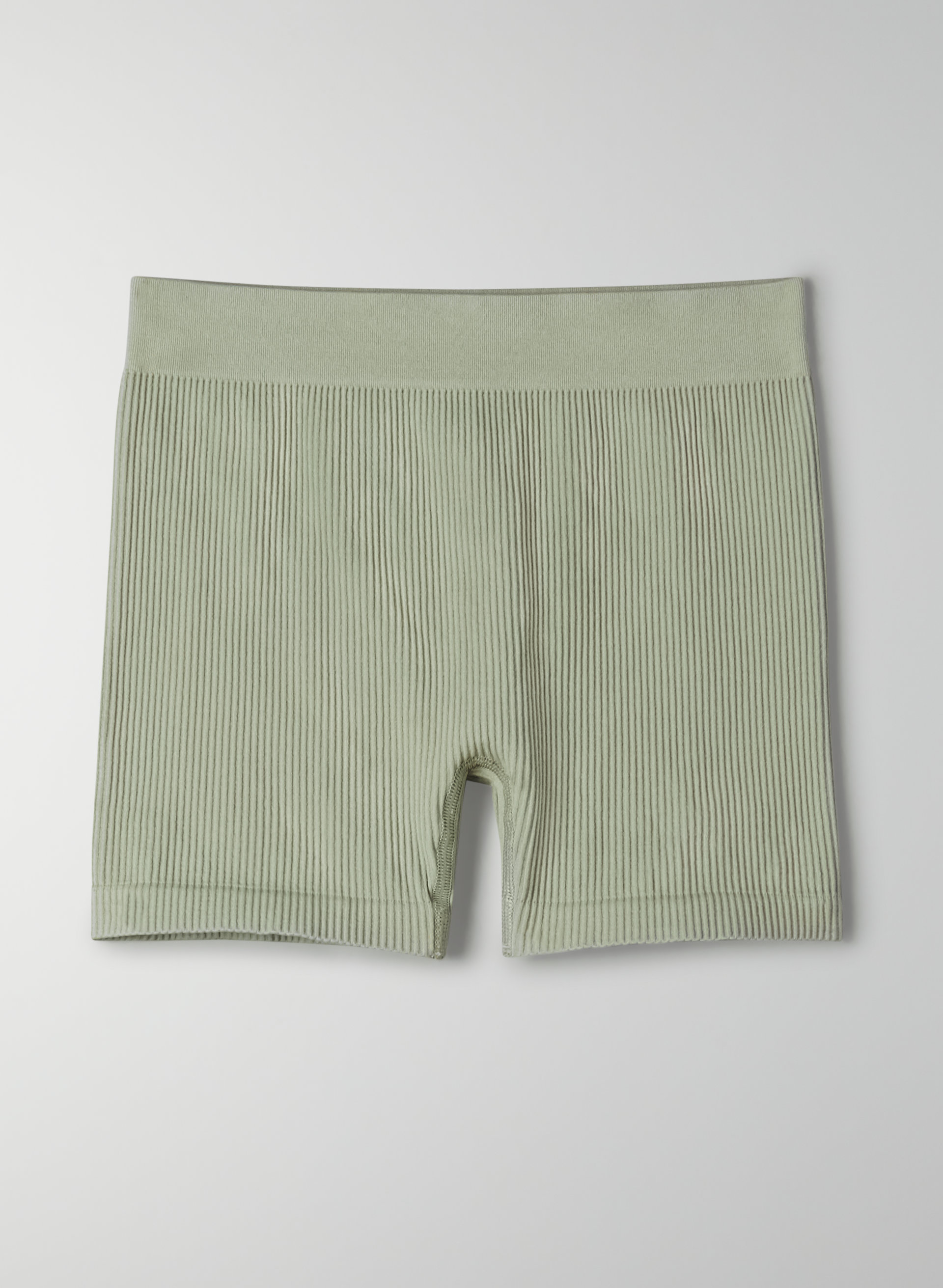 Evelyn Seamless Short