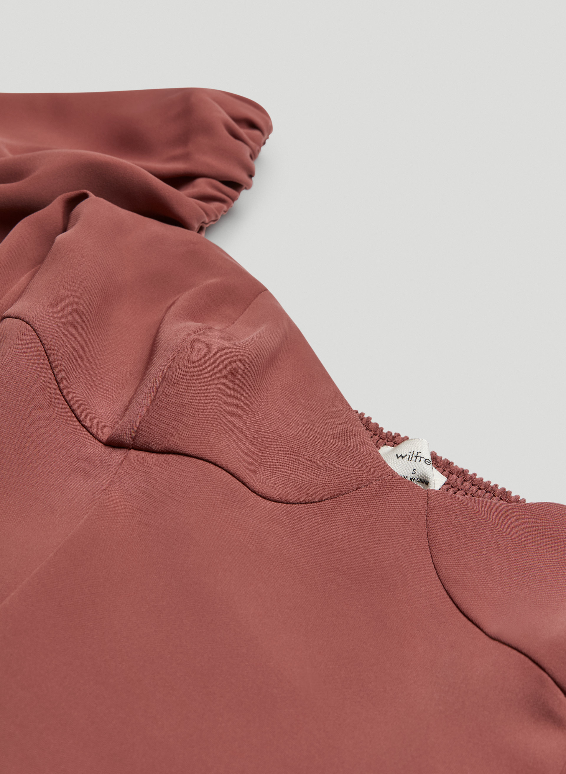 Novella Shortsleeve Blouse